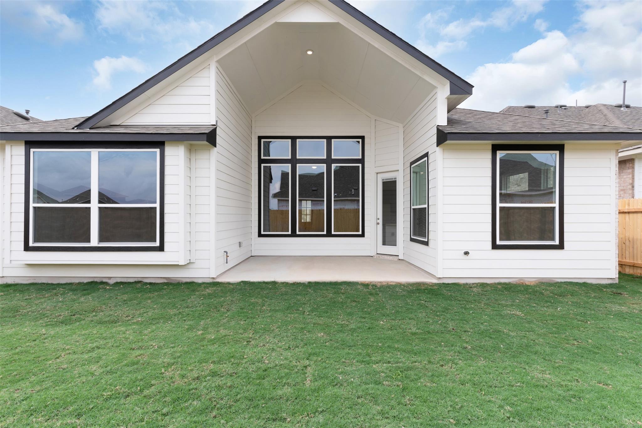 108 Golden Sage Ave Property Photo 23