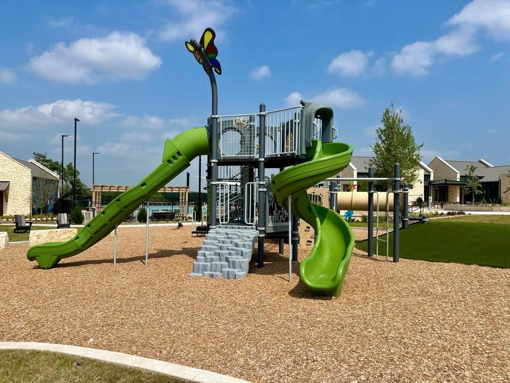 108 Golden Sage Ave Property Photo 26