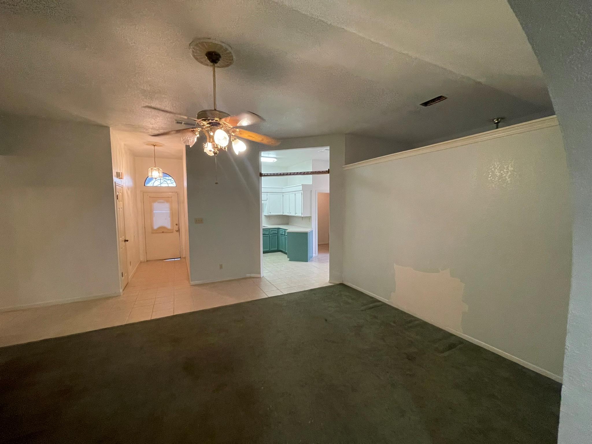 1823 Twilight Dr Property Photo 3