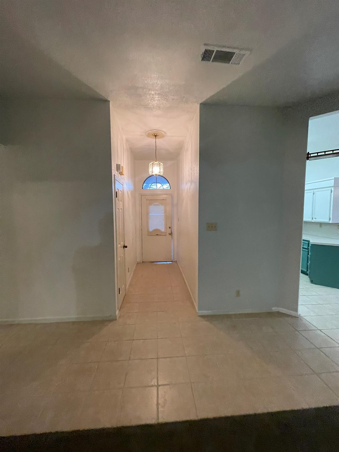 1823 Twilight Dr Property Photo 8