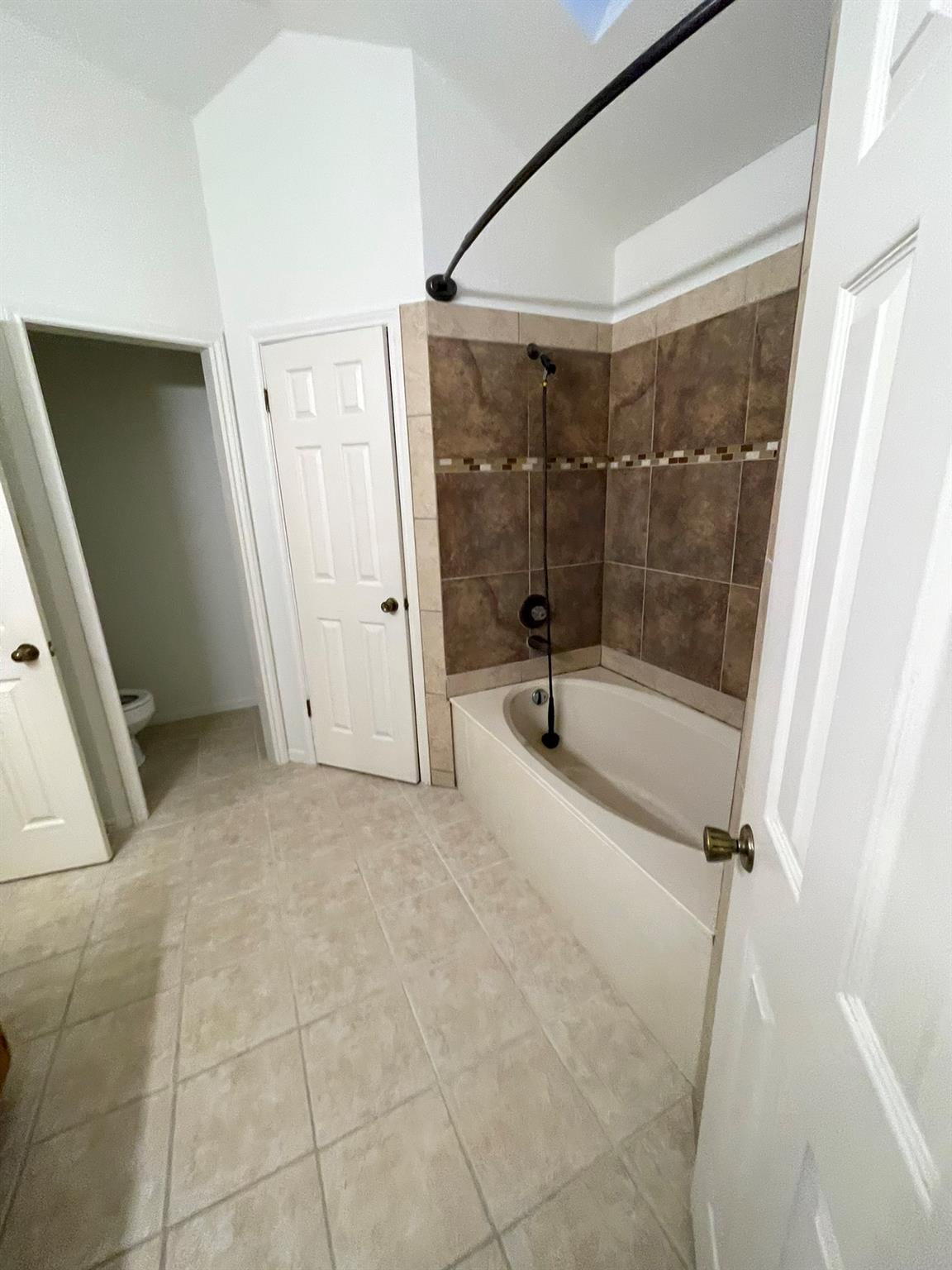 1823 Twilight Dr Property Photo 12