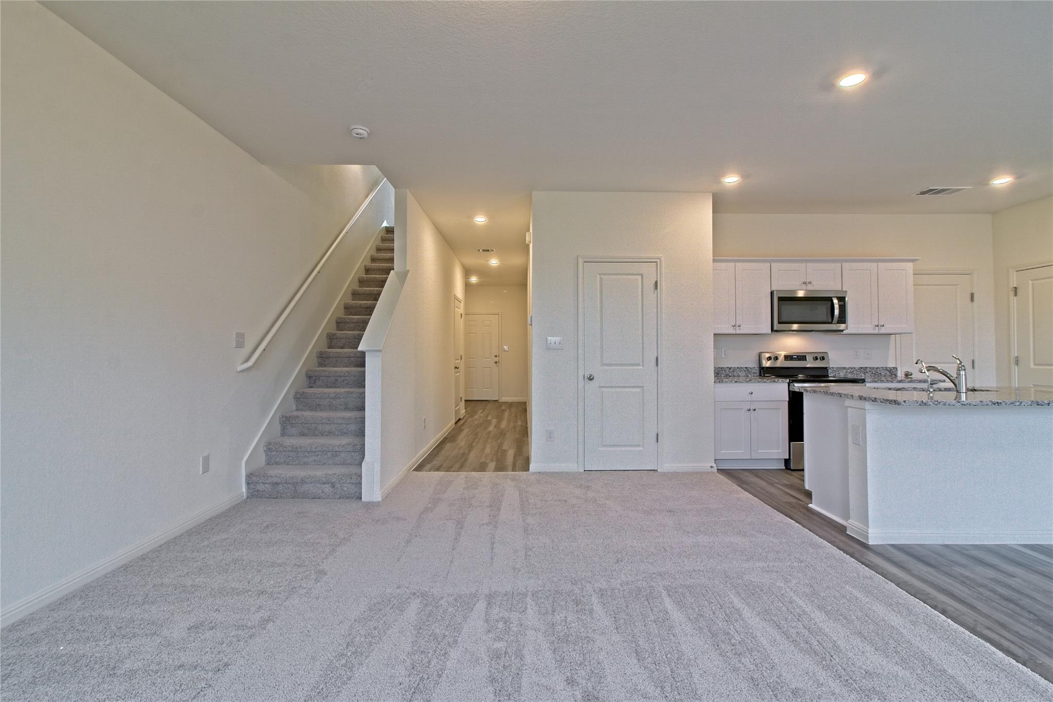 109 Gemsbok Rd Property Photo 4