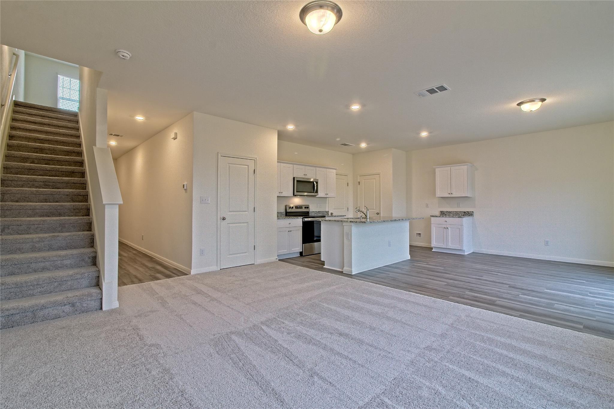 109 Gemsbok Rd Property Photo 6