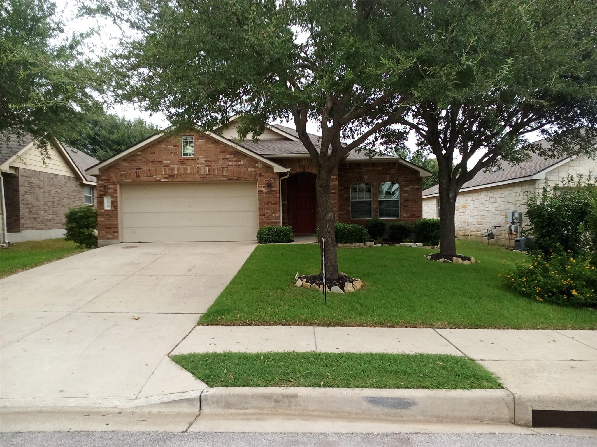 2024 Pecan Valley Dr Property Photo 1