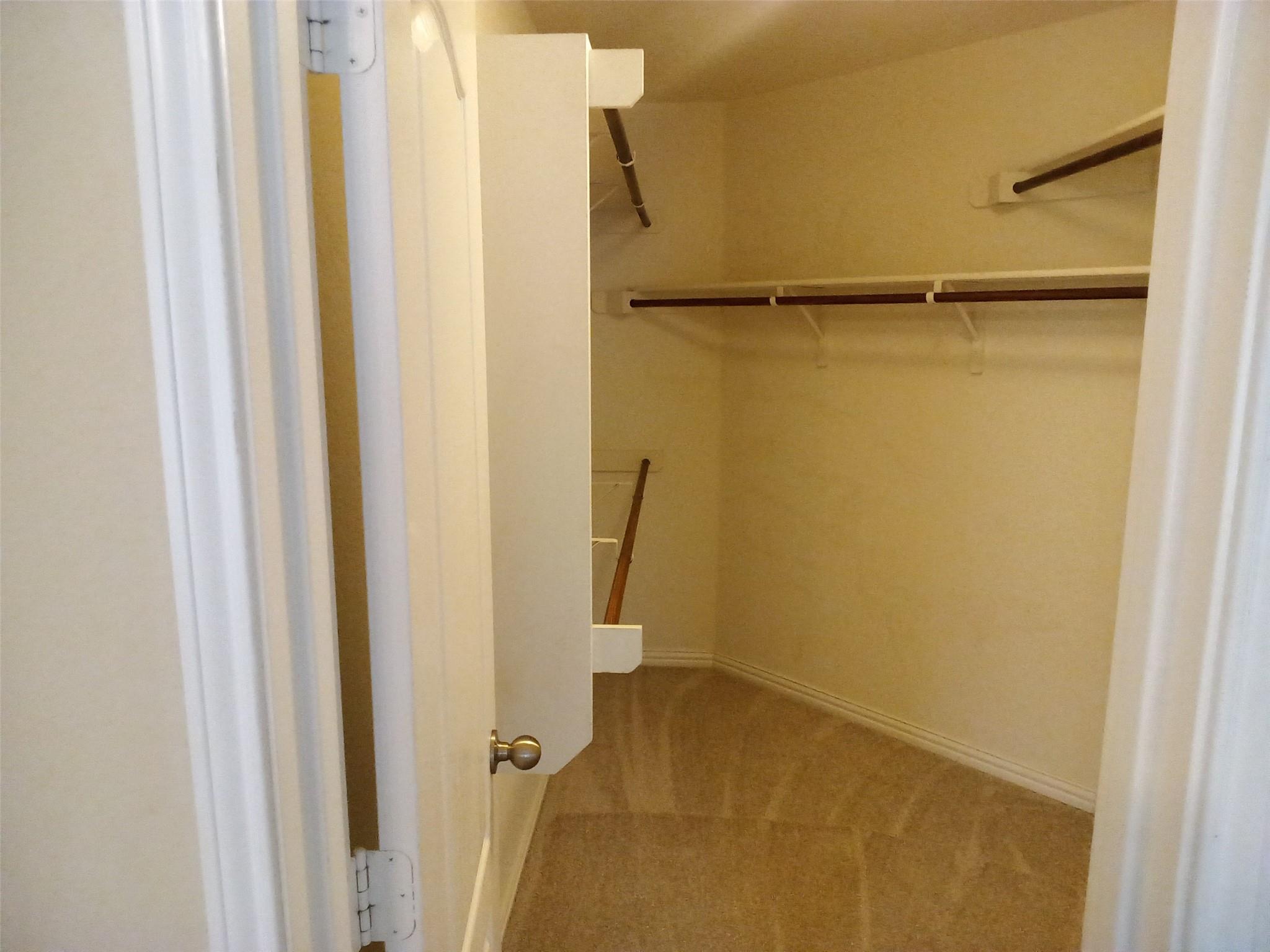 2024 Pecan Valley Dr Property Photo 12
