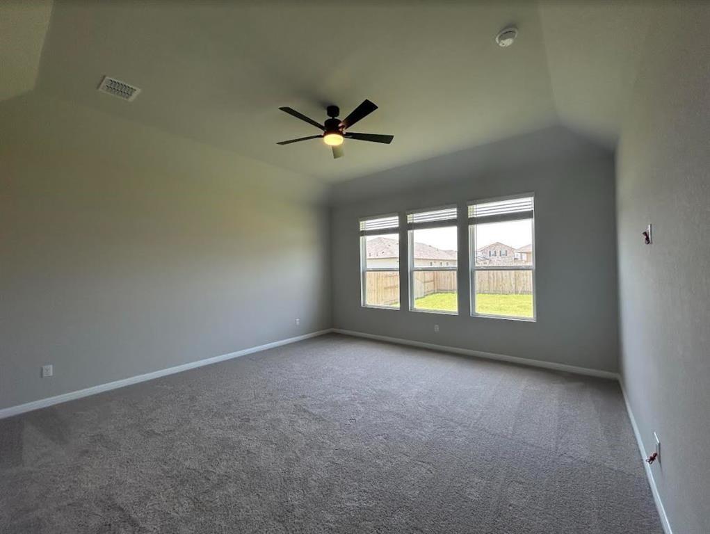 303 Bear Oak St Property Photo 10