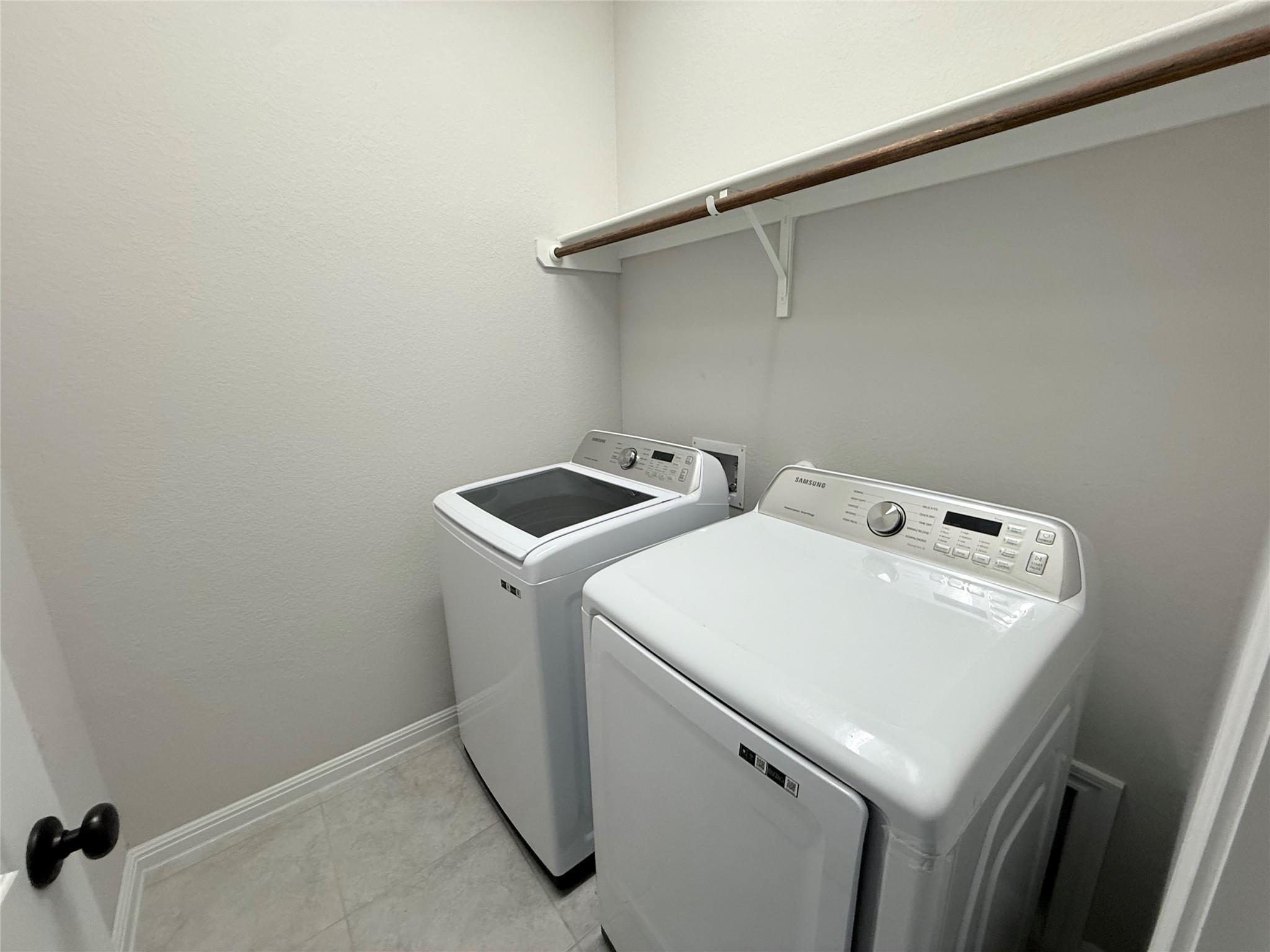 303 Bear Oak St Property Photo 22