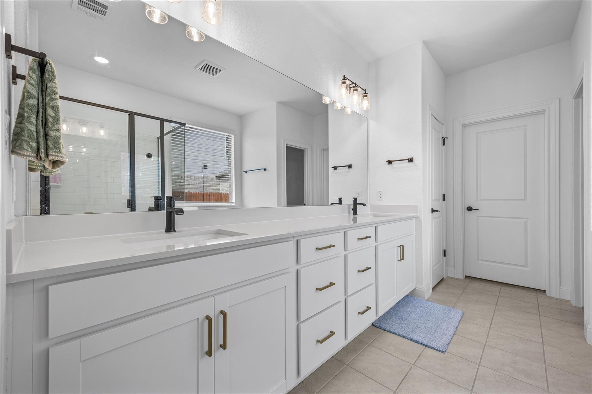6513 Cliff Rose Dr Property Photo 11