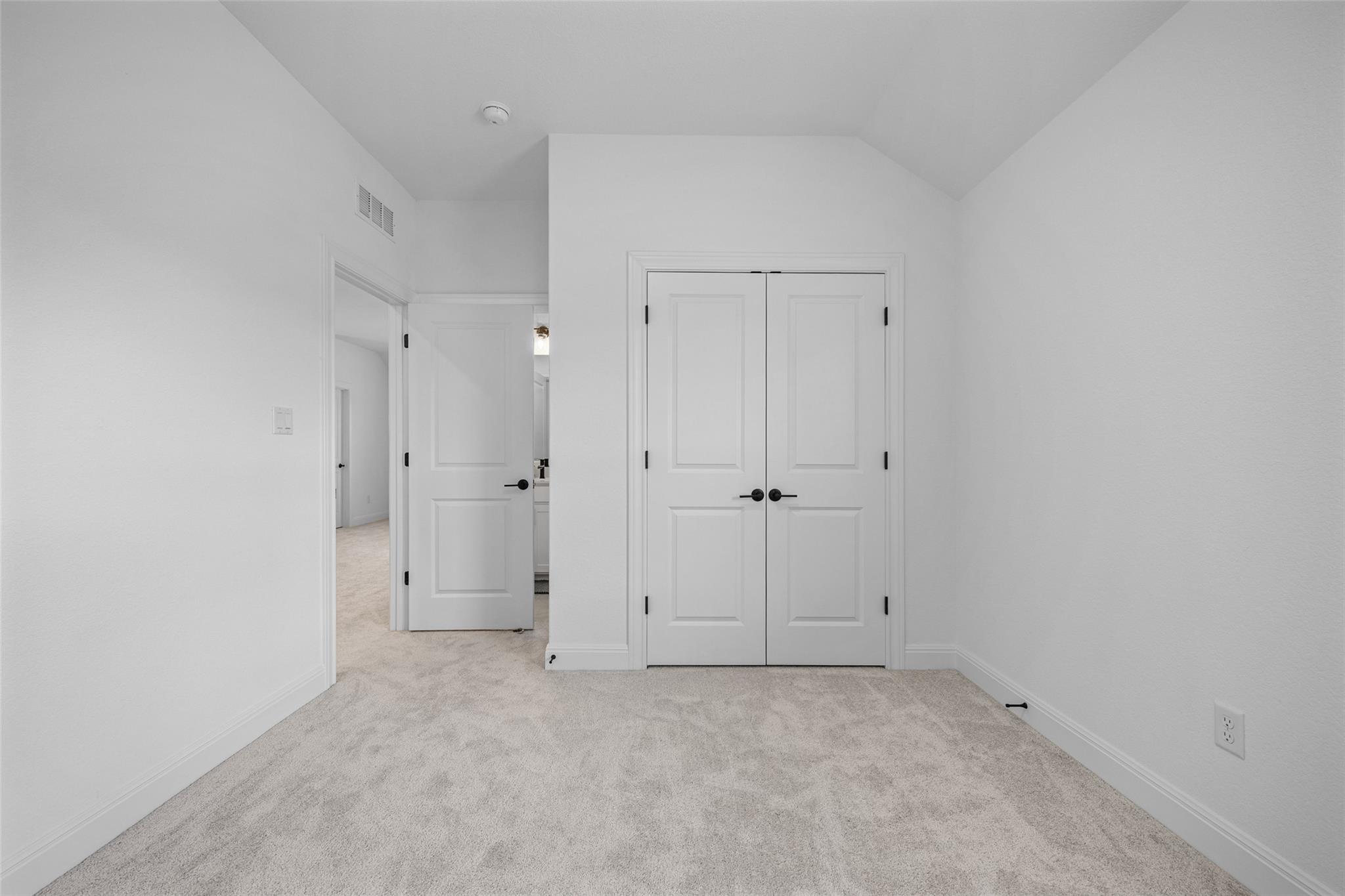 6513 Cliff Rose Dr Property Photo 22