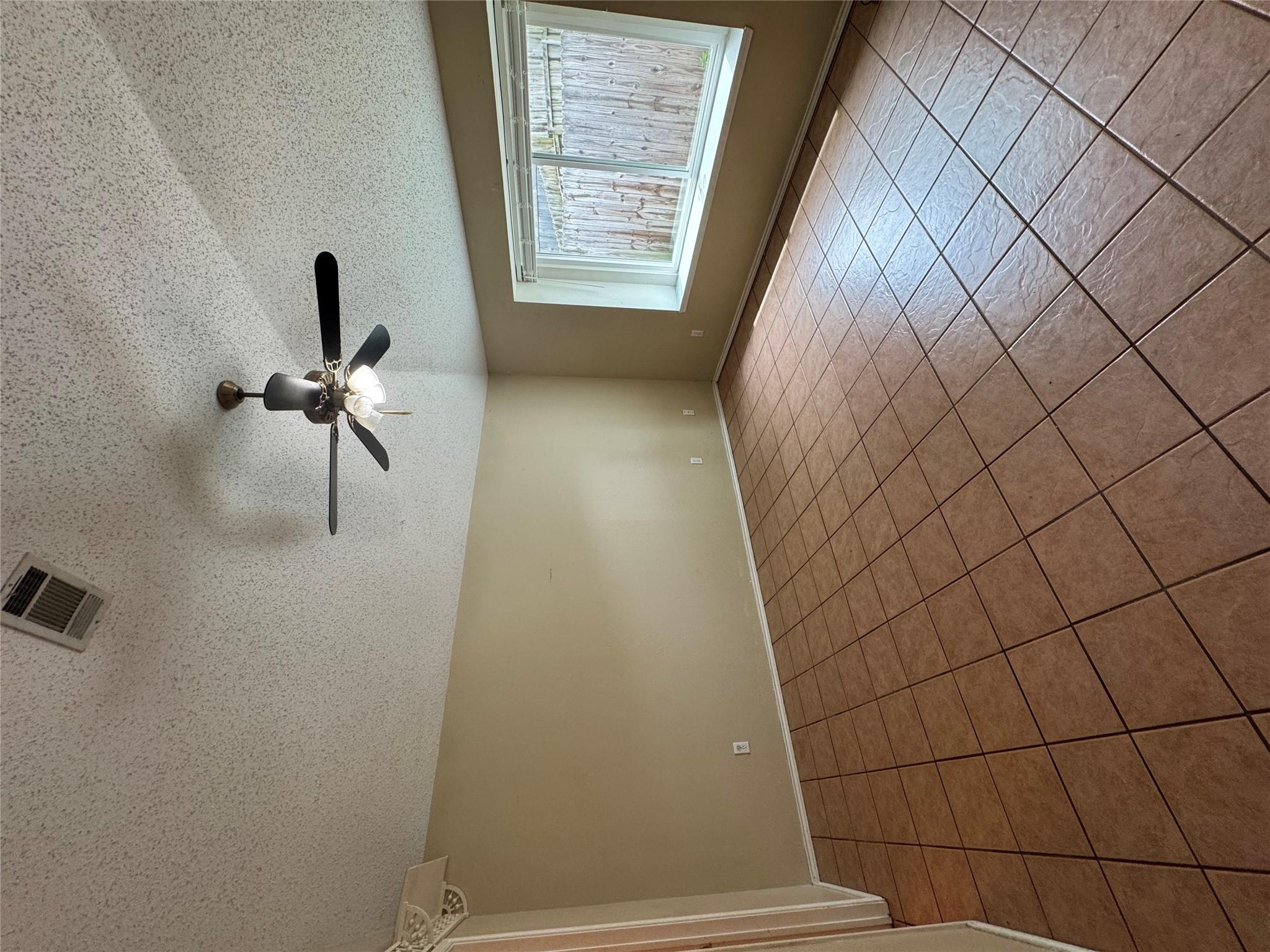 908 Saunders Dr Property Photo 17