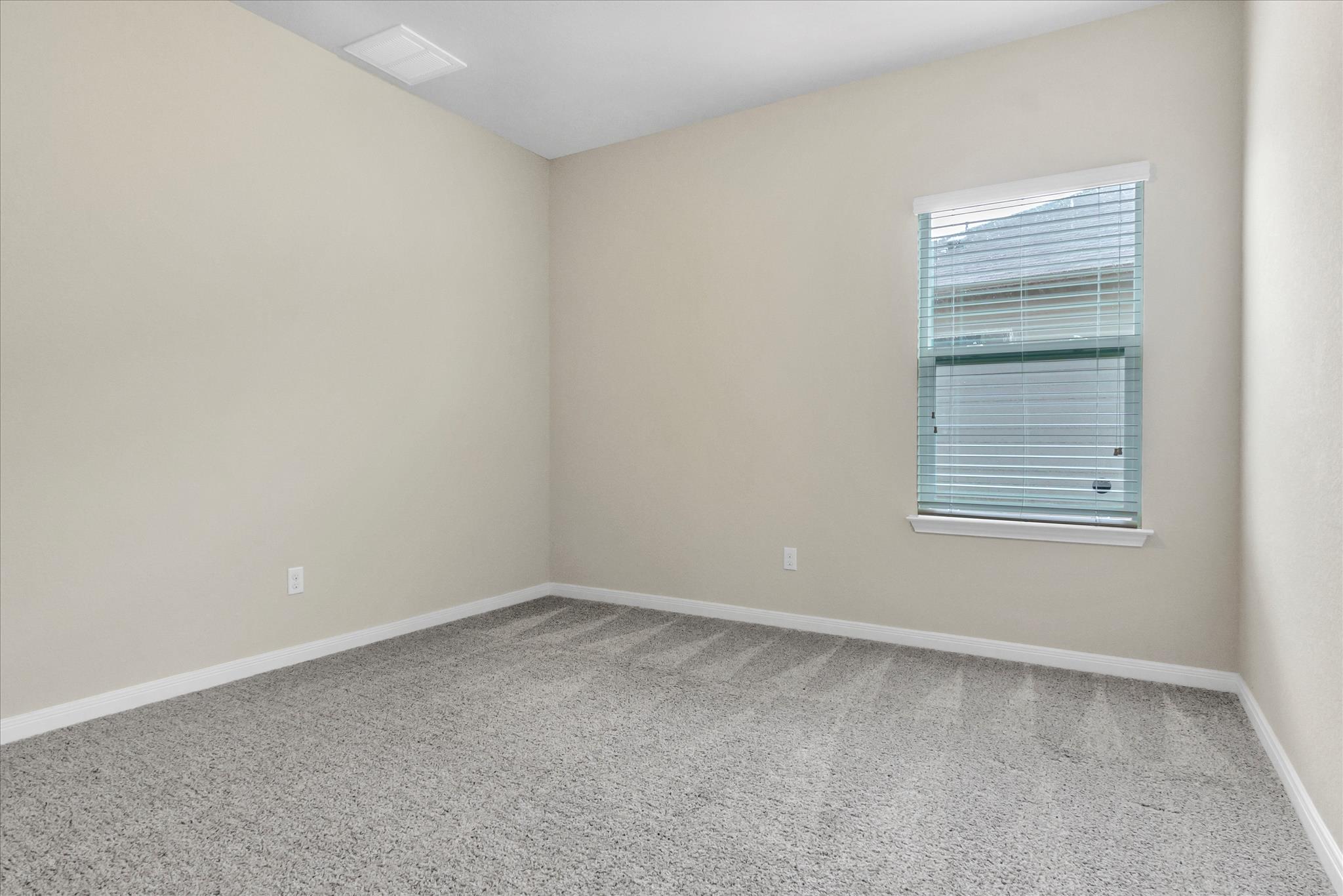 1013 Gaelic Dr Property Photo 13