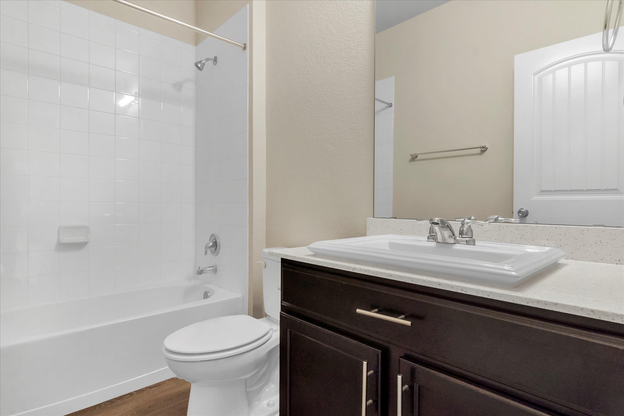 1013 Gaelic Dr Property Photo 18