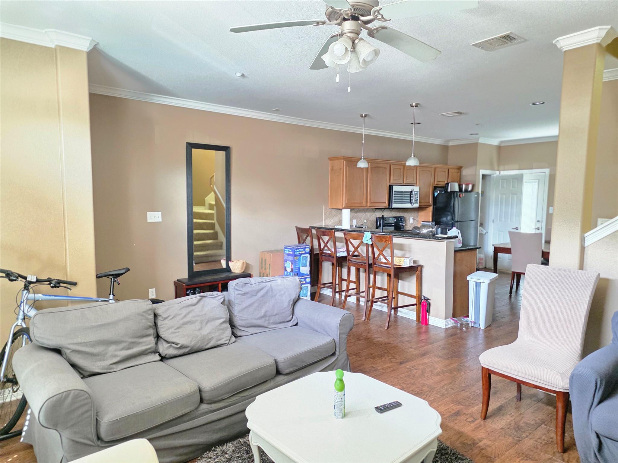 305 Holleman Dr E #1406 Property Photo 5