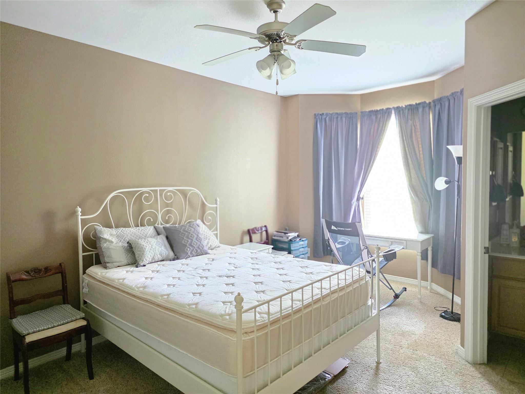 305 Holleman Dr E #1406 Property Photo 16