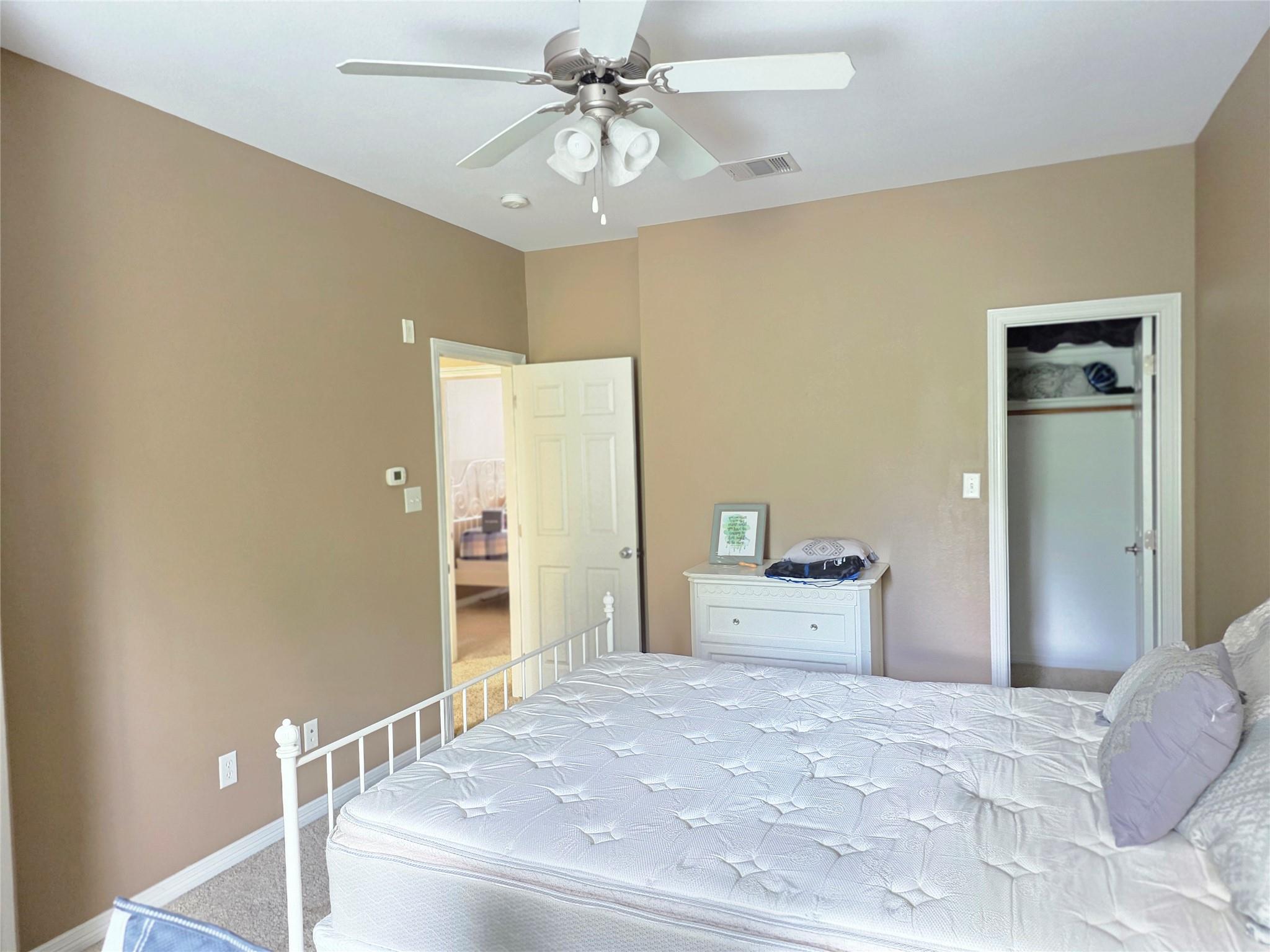 305 Holleman Dr E #1406 Property Photo 18