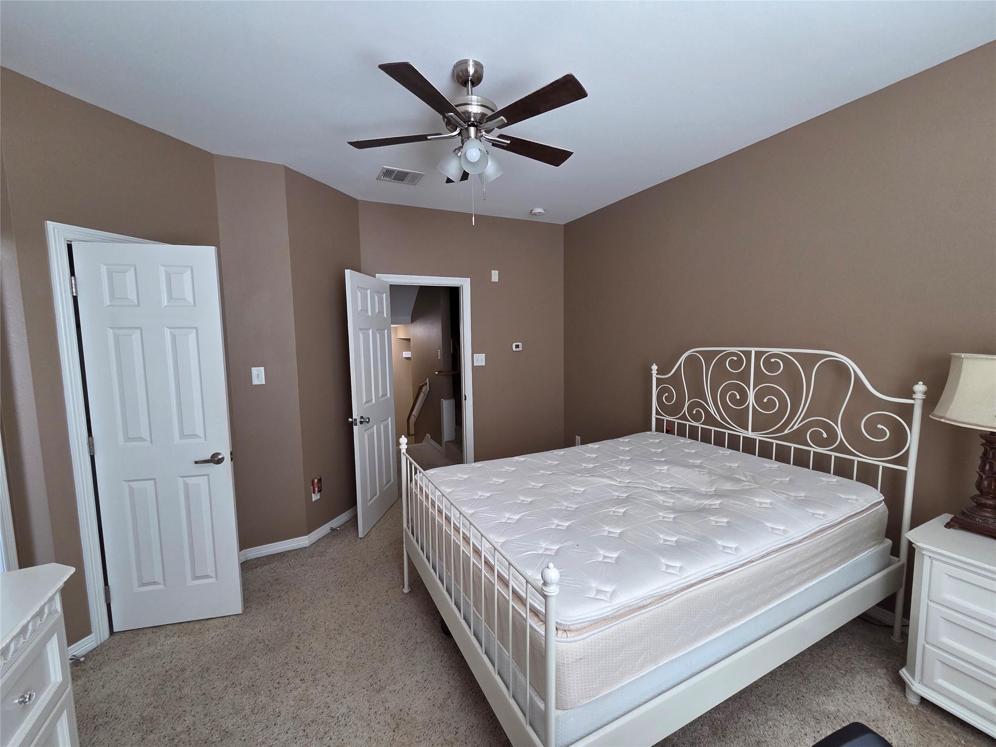 305 Holleman Dr E #1406 Property Photo 30