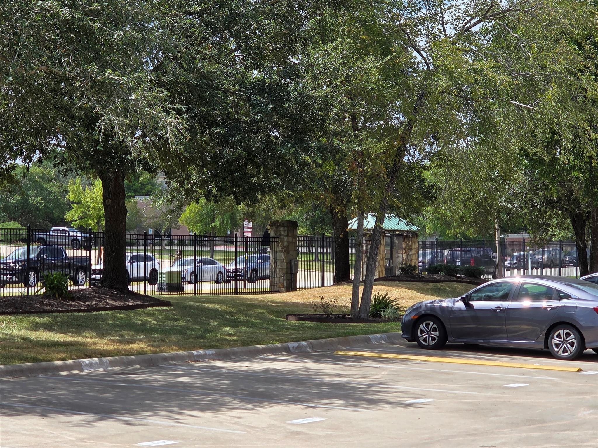 305 Holleman Dr E #1406 Property Photo 31