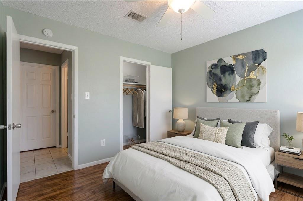 11519 Pecancreek Pkwy #8 Property Photo 6