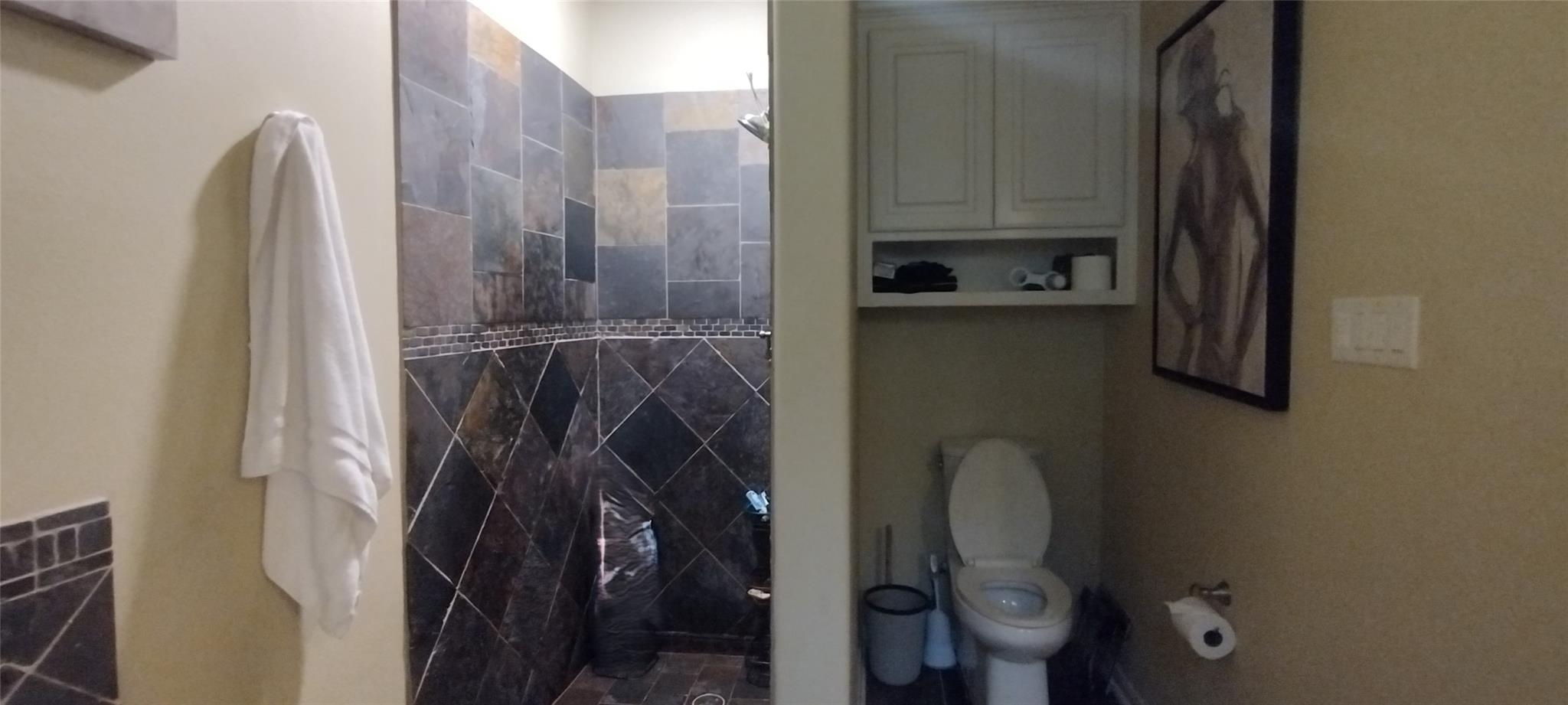 500 Kenniston Dr #b Property Photo 15