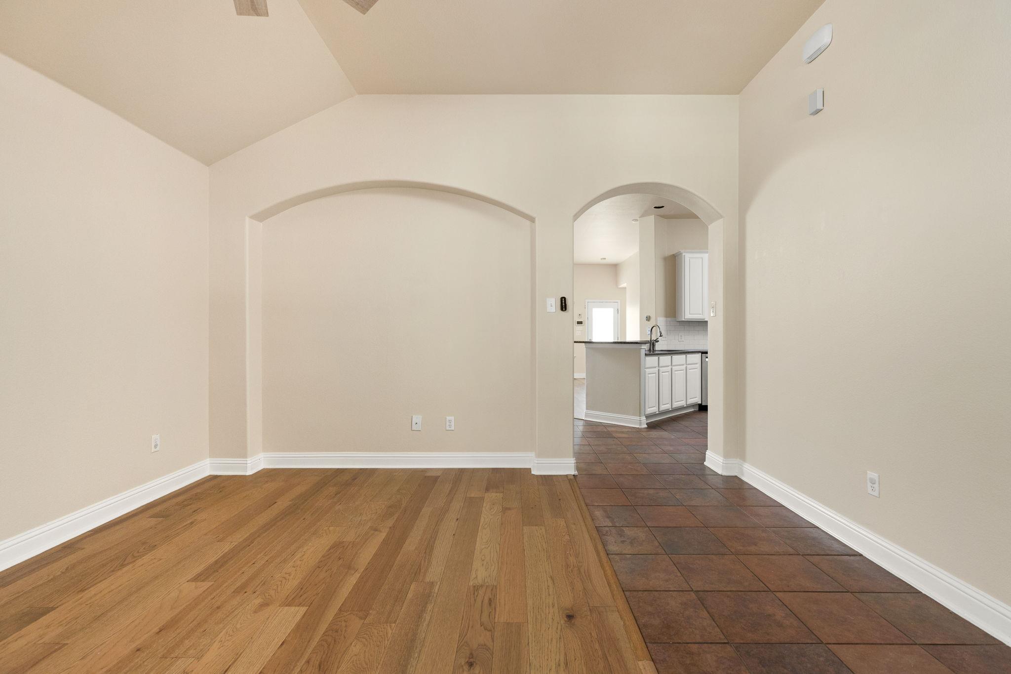 784 Sampson None Property Photo 8
