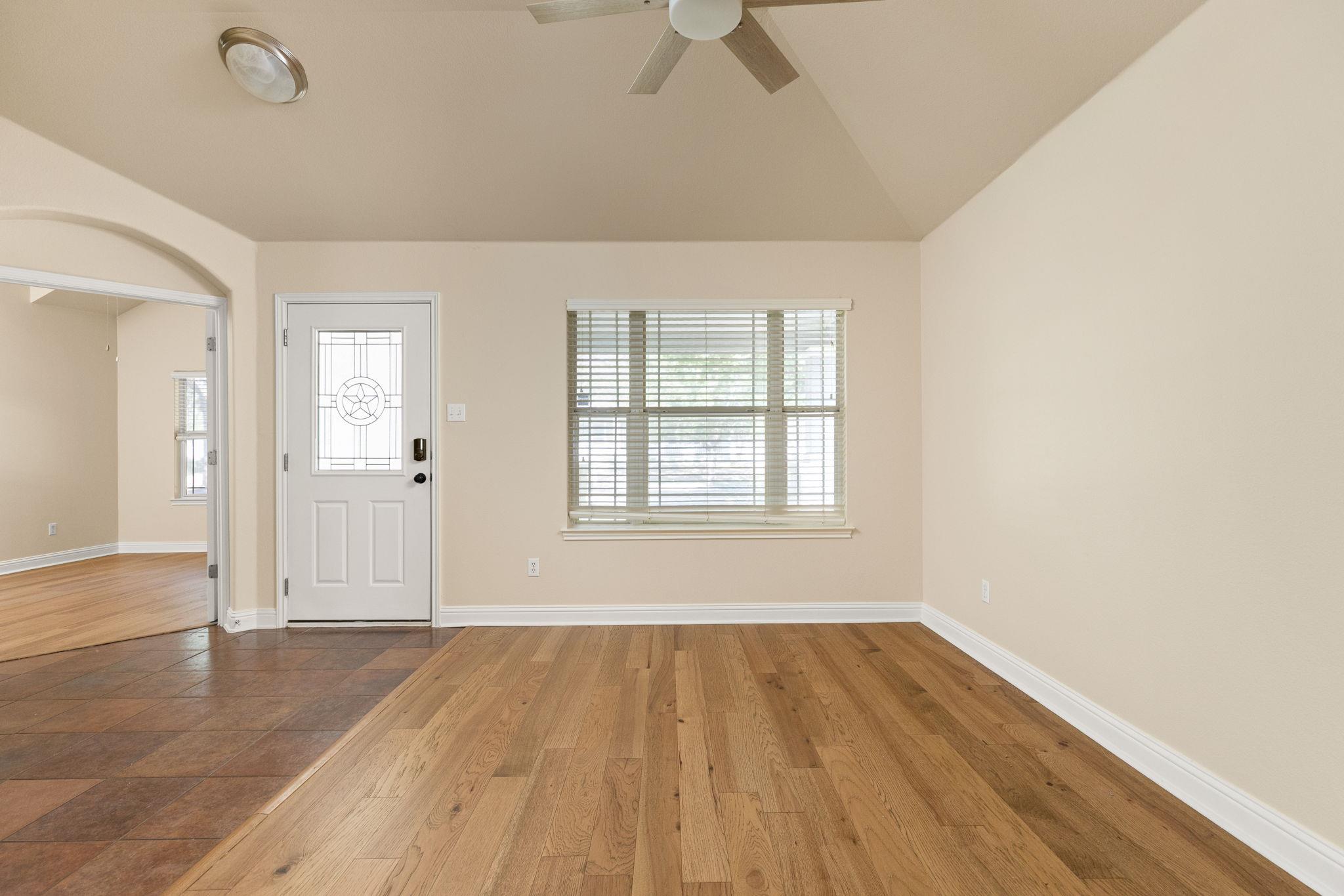 784 Sampson None Property Photo 11
