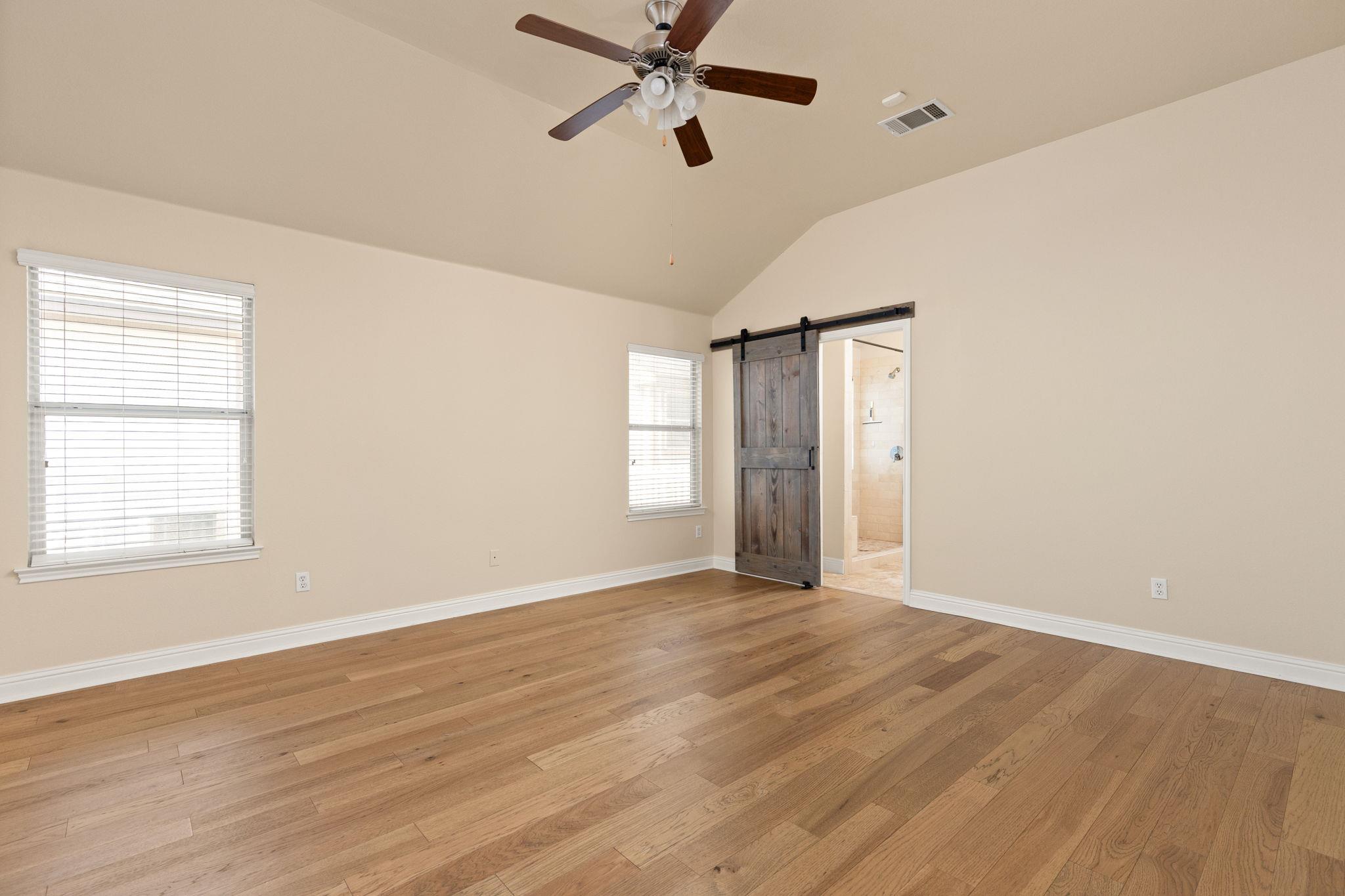 784 Sampson None Property Photo 13
