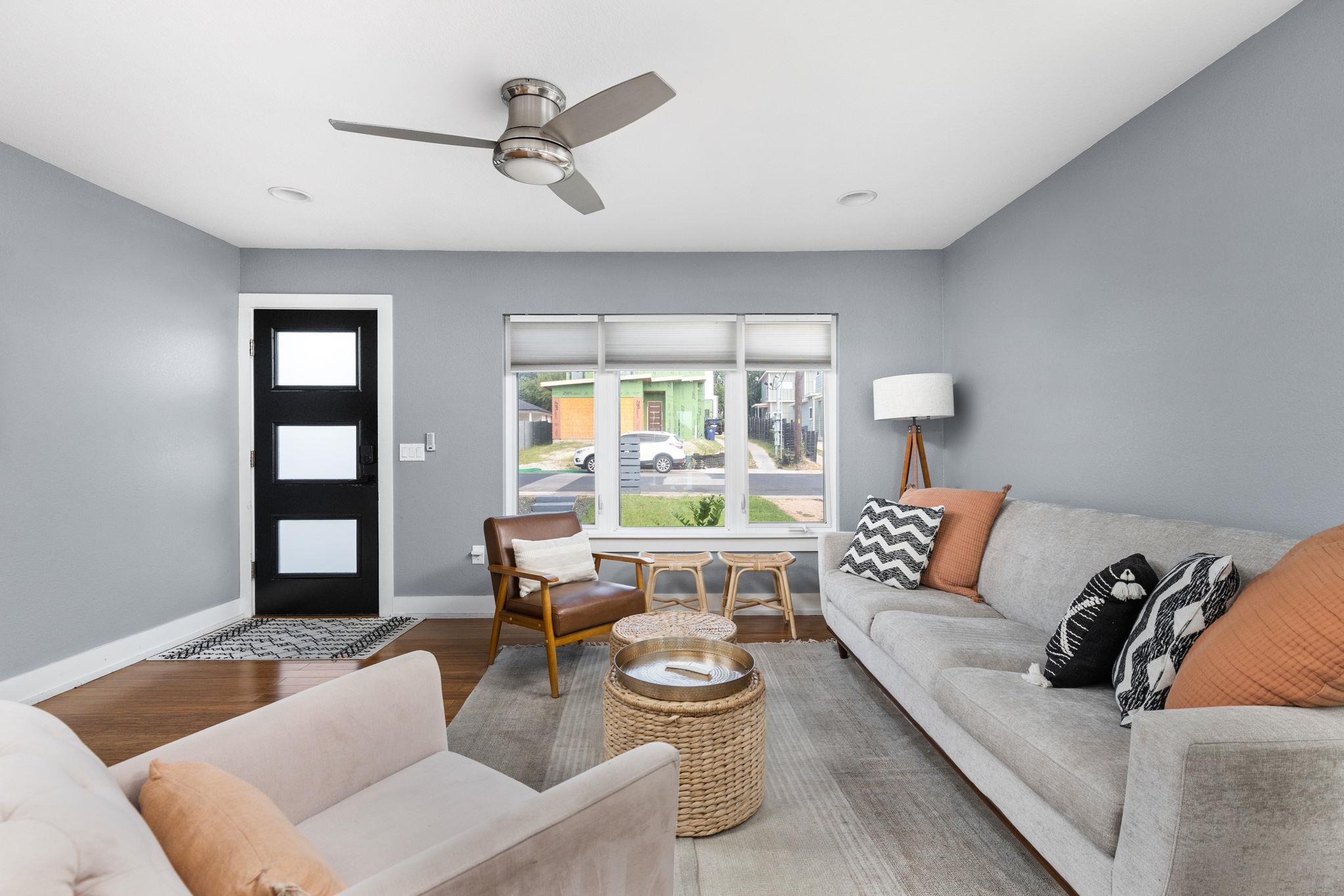 7611 Providence Ave #a Property Photo 11