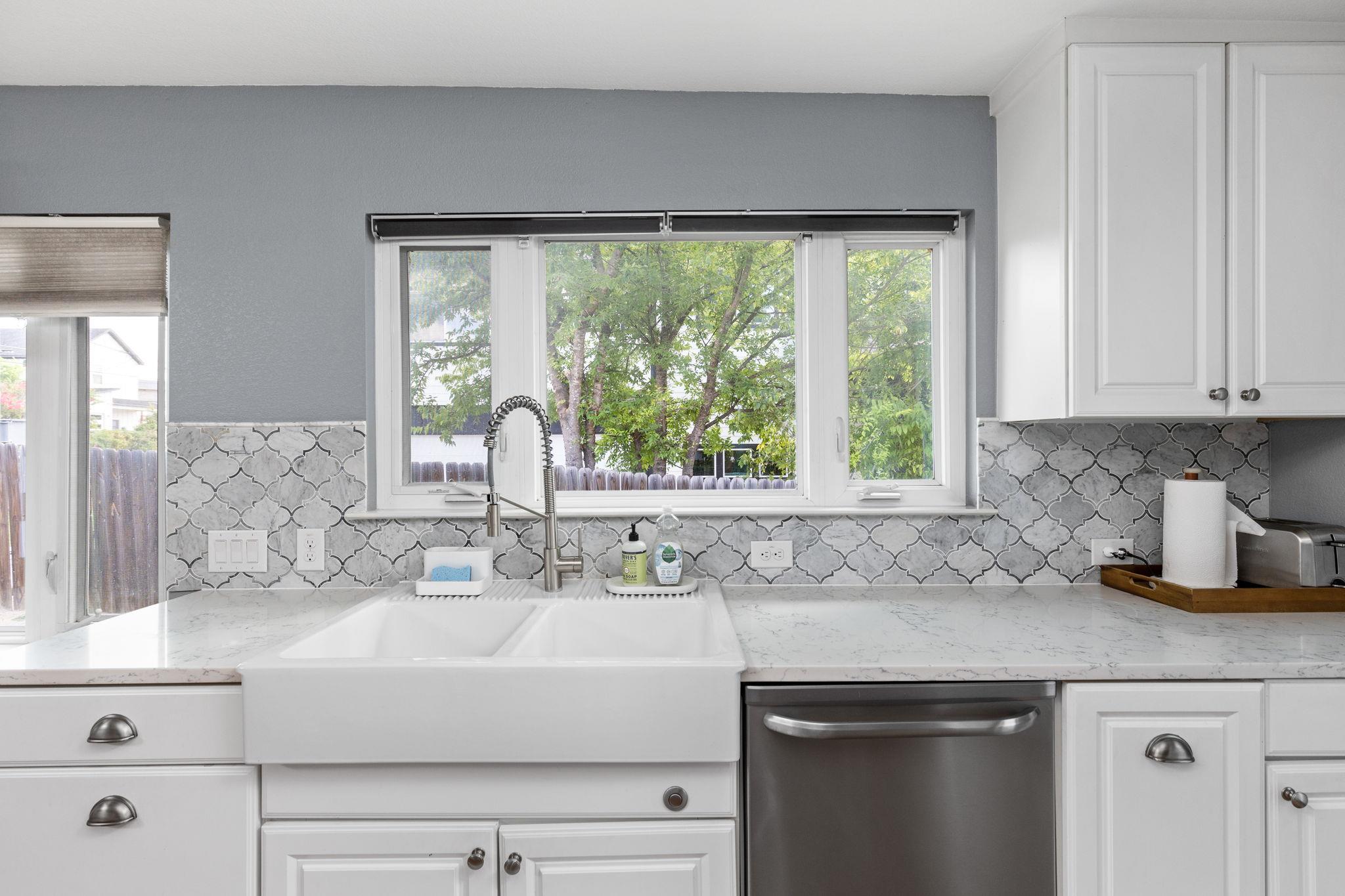 7611 Providence Ave #a Property Photo 15