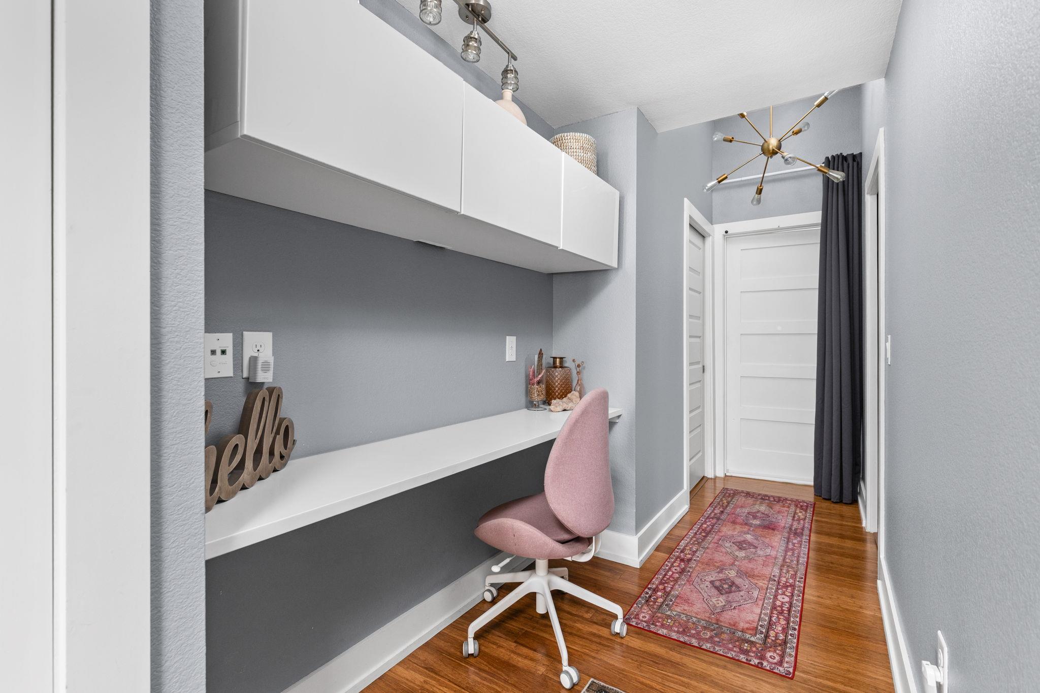 7611 Providence Ave #a Property Photo 18