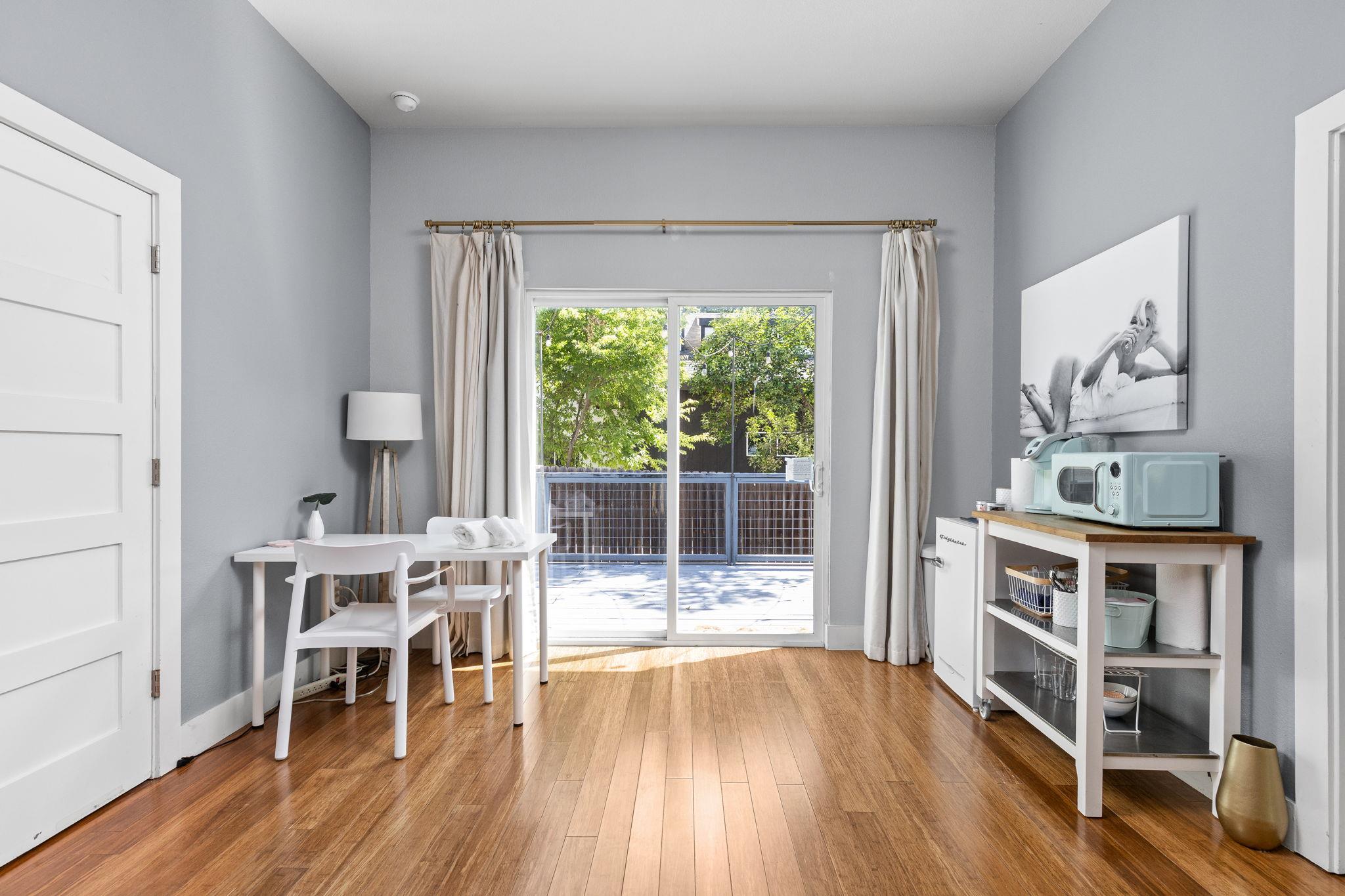 7611 Providence Ave #a Property Photo 20