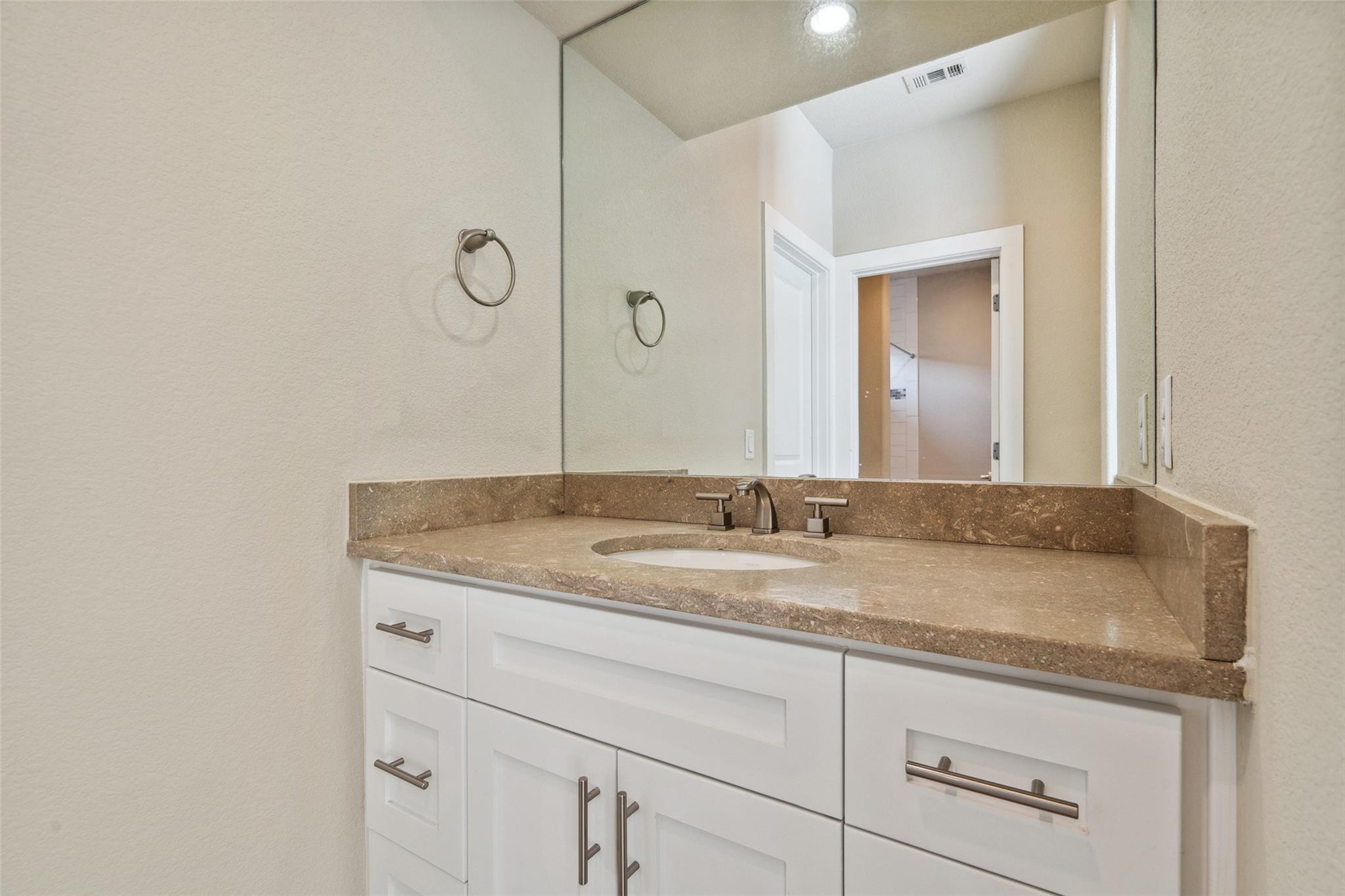 511 Hurst Creek Rd Property Photo 37