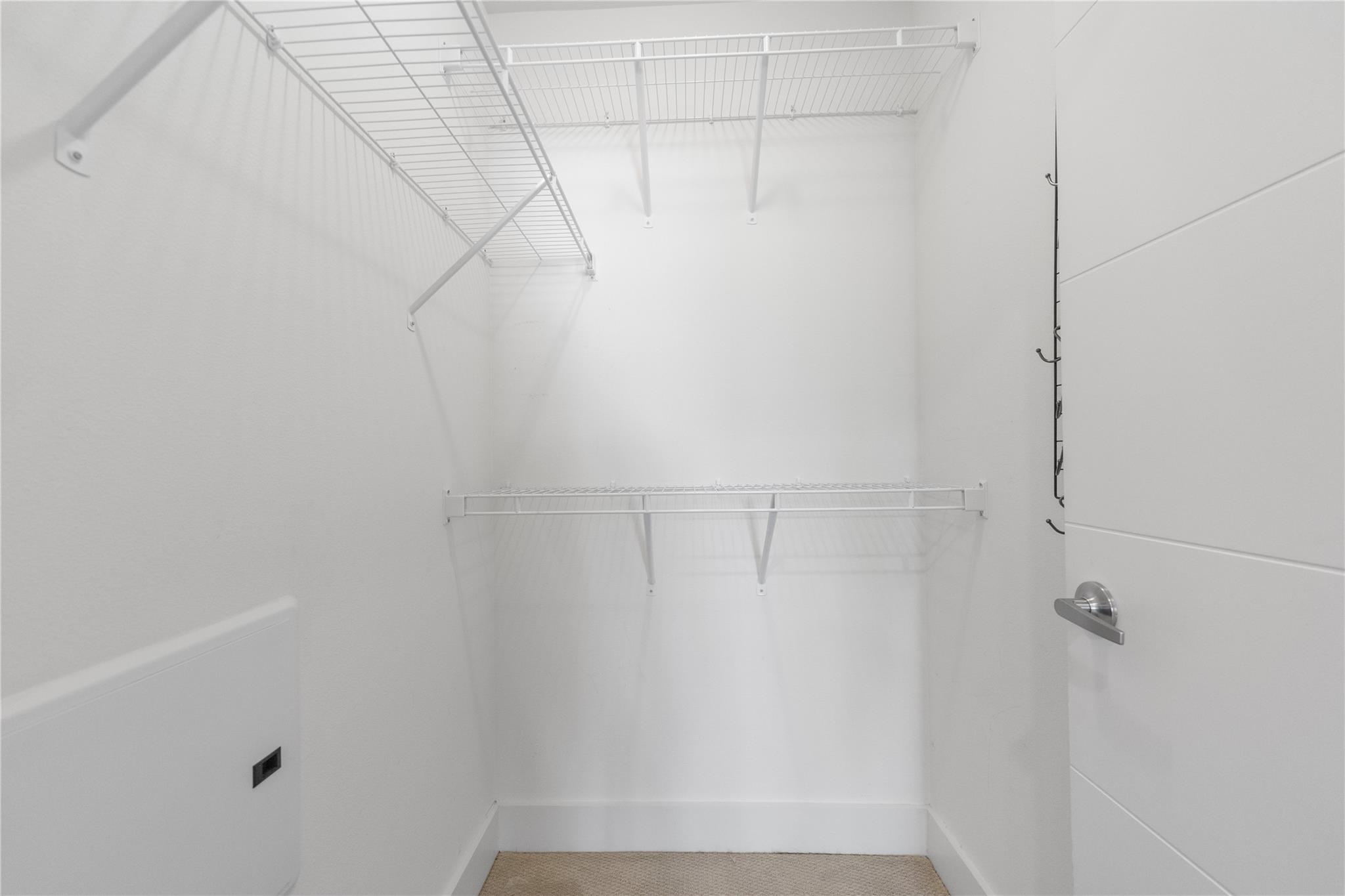 604 N Bluff Dr #225 Property Photo 16