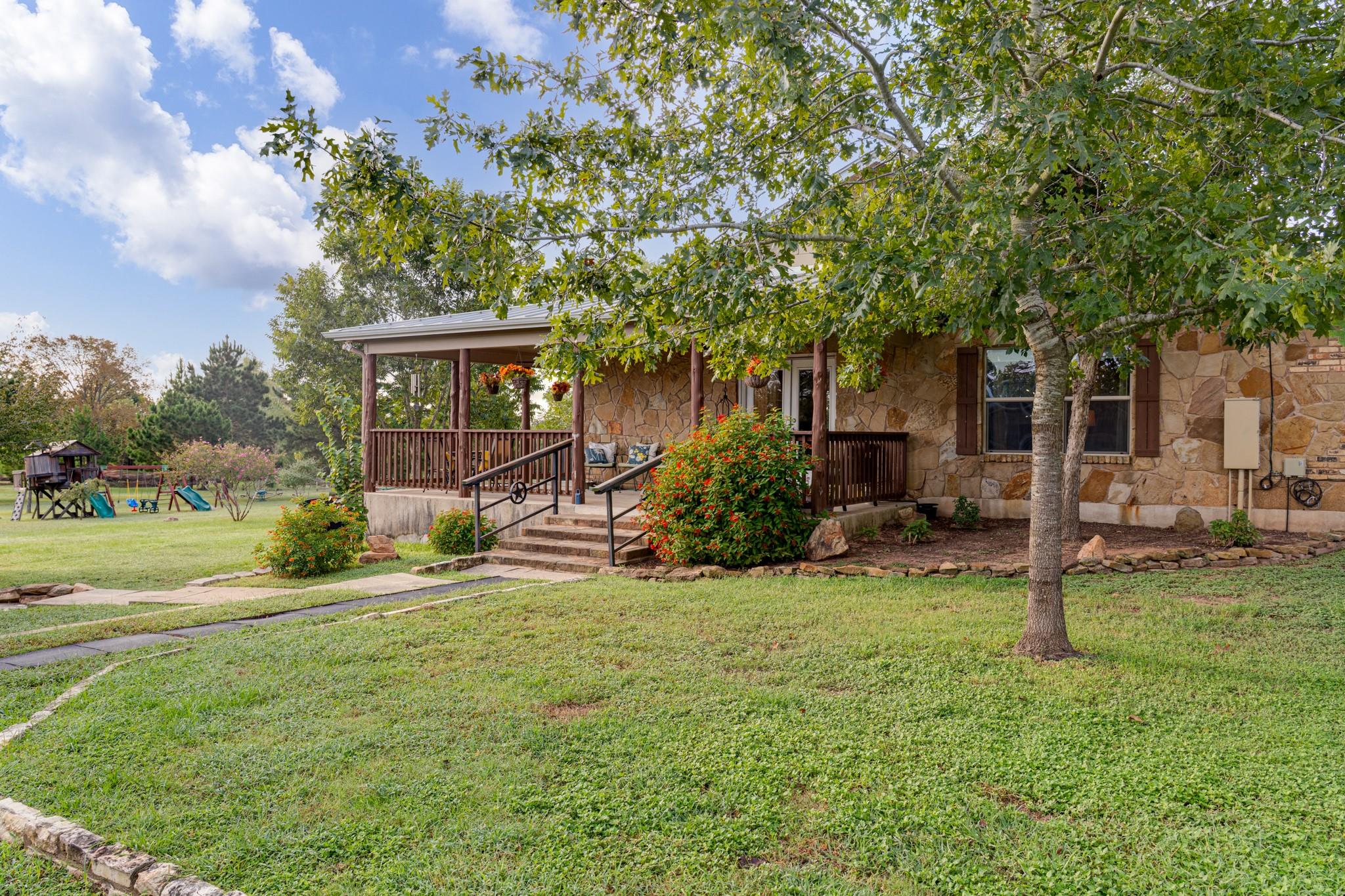 119 Saddle Ct Property Photo 31