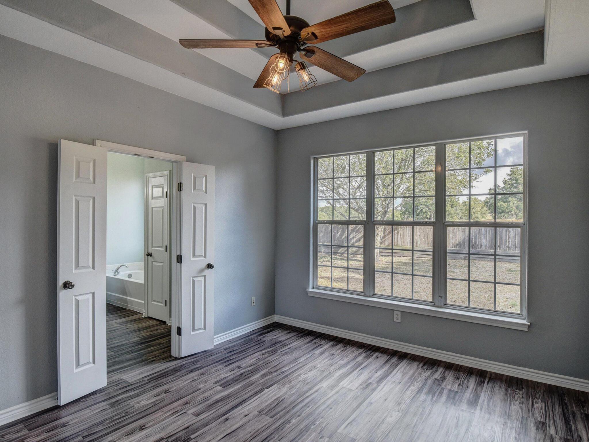 340 Rose Mayer Loop Property Photo 16