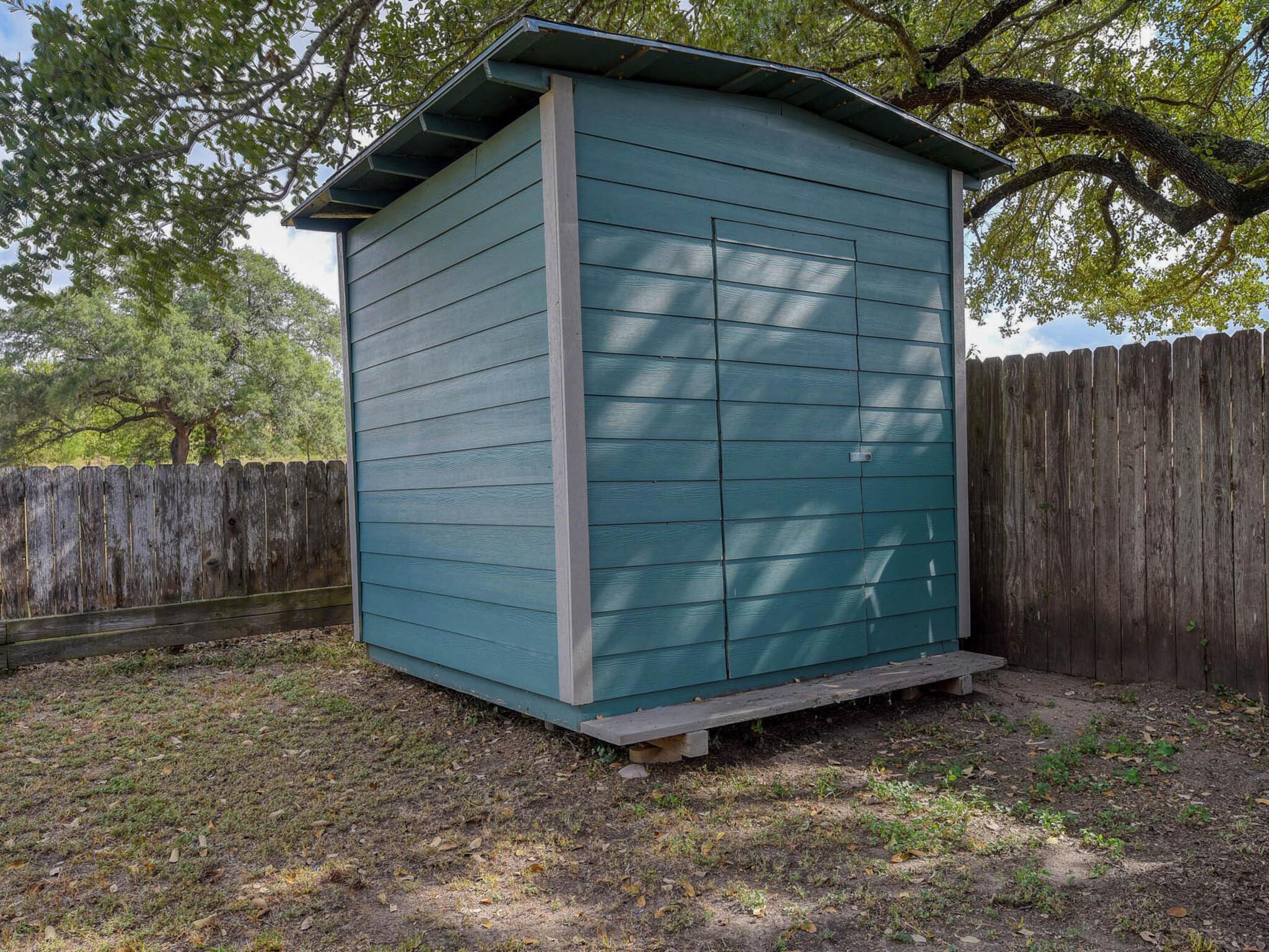 340 Rose Mayer Loop Property Photo 25