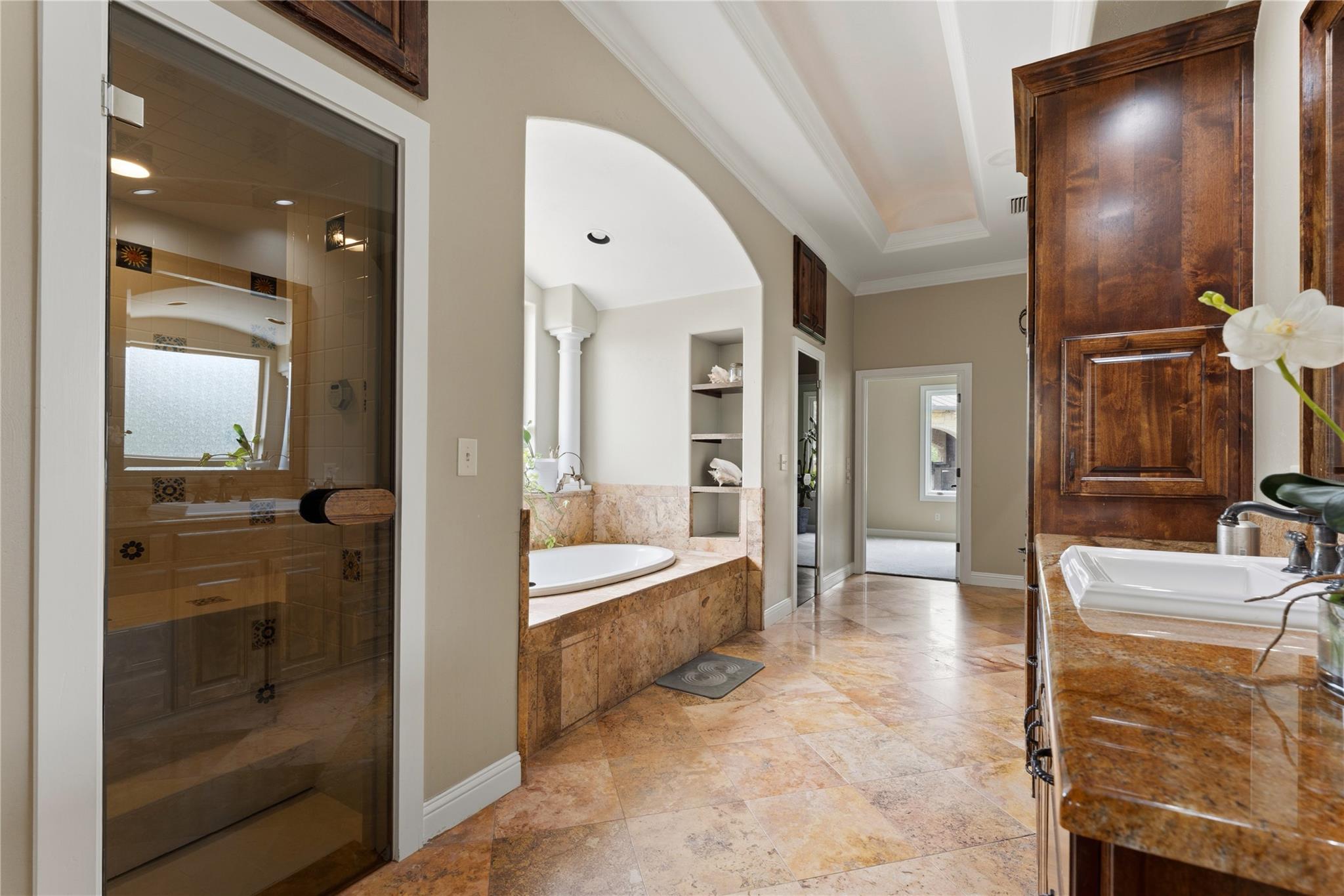 345 Leafdale Trl Property Photo 14