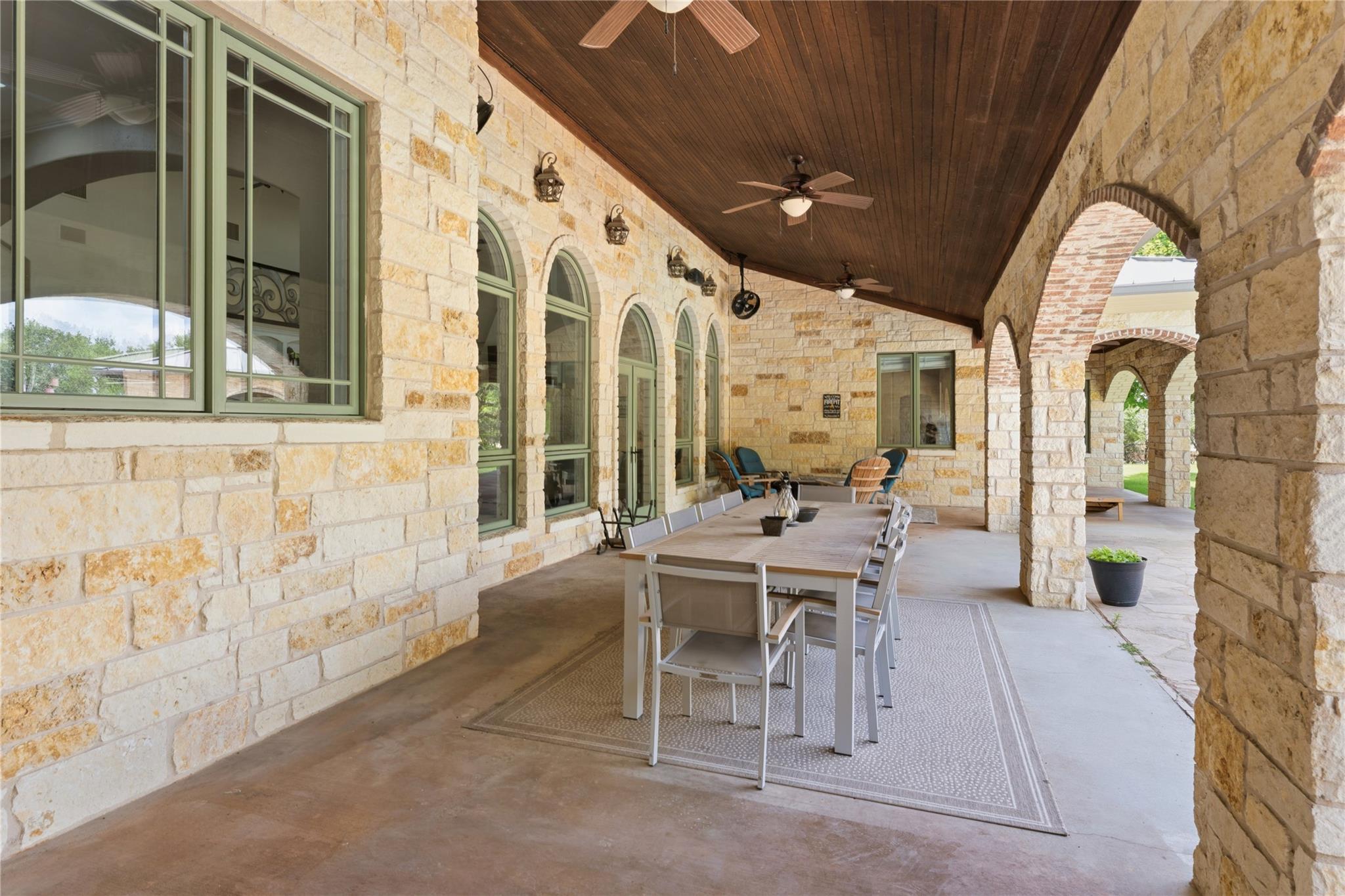 345 Leafdale Trl Property Photo 19