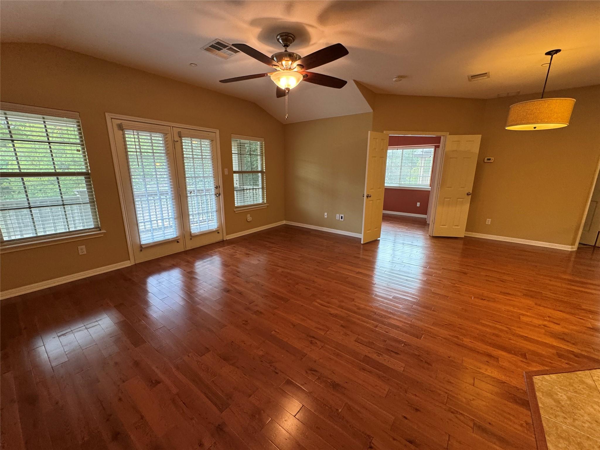 1310 W Parmer Ln #1701 Property Photo 6