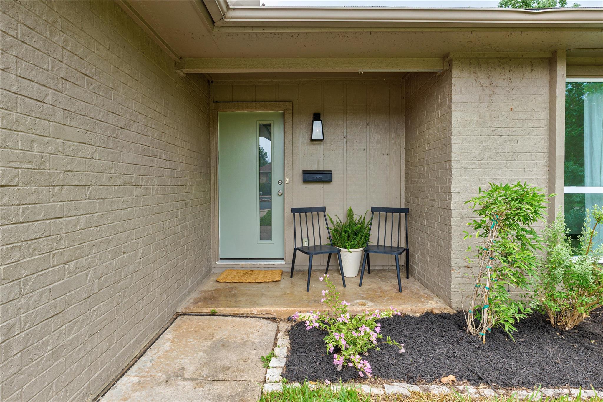 2301 Village Cir Property Photo 24