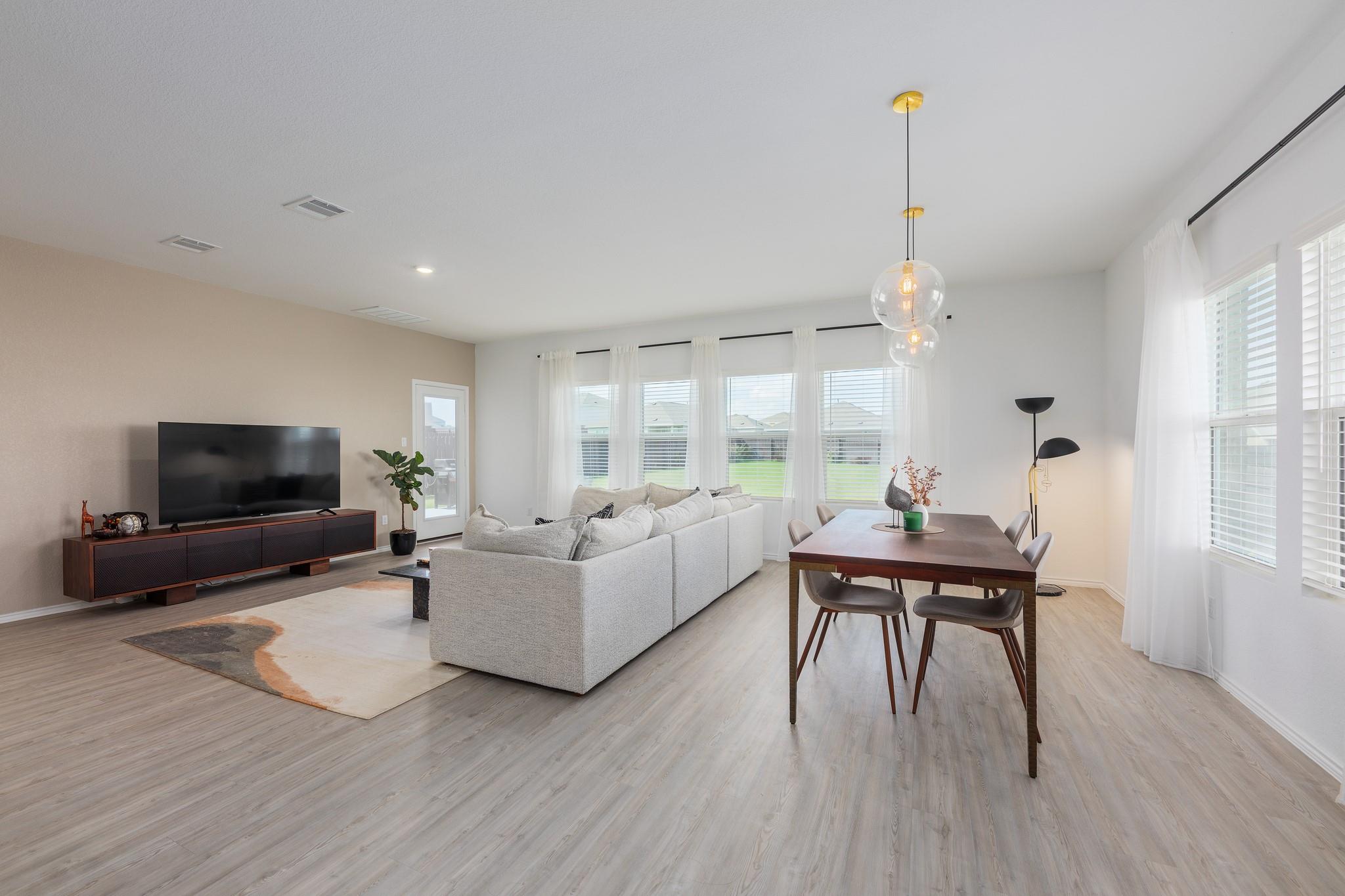 1800 Four Waters Loop Property Photo 7