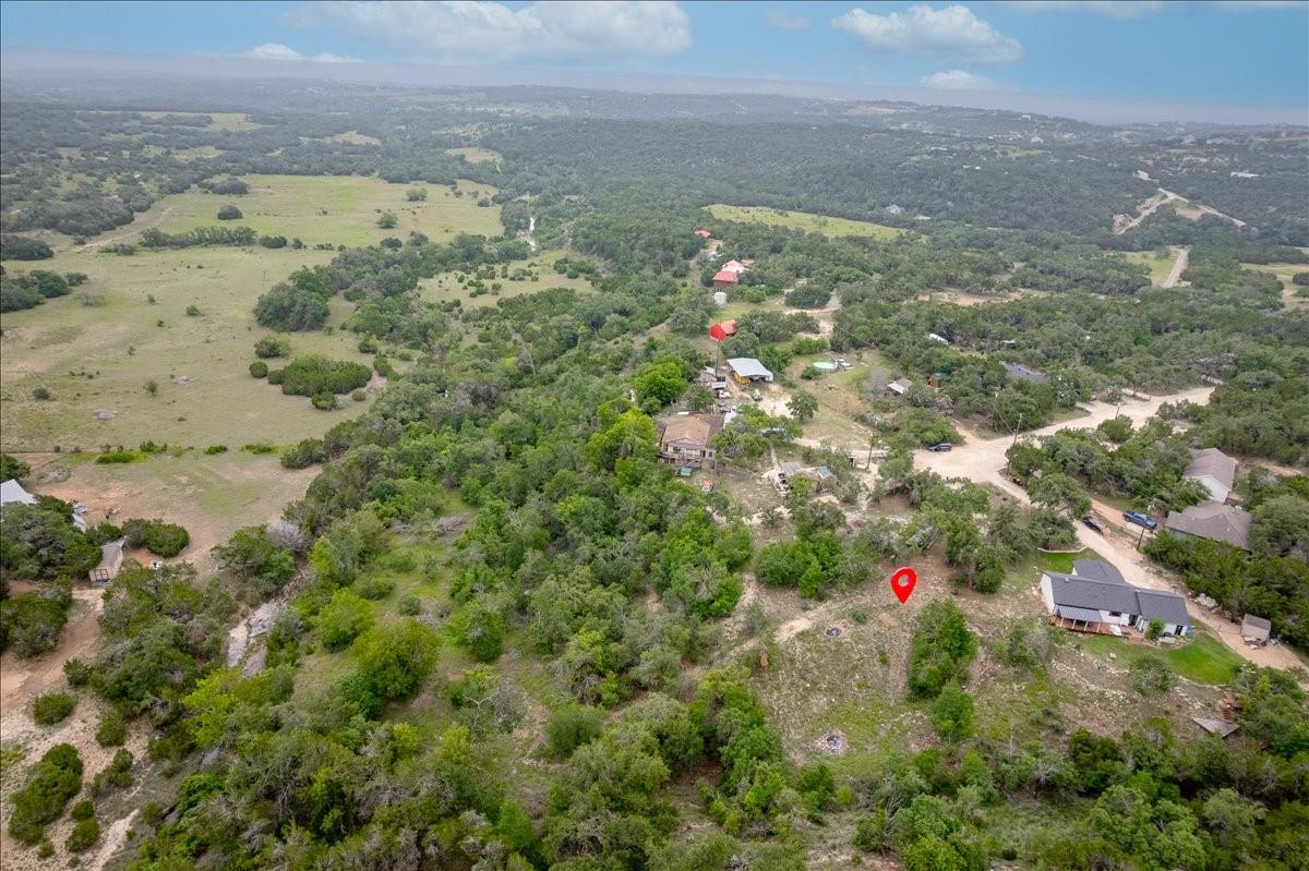 17102 Oak Cliff Cir Property Photo 12