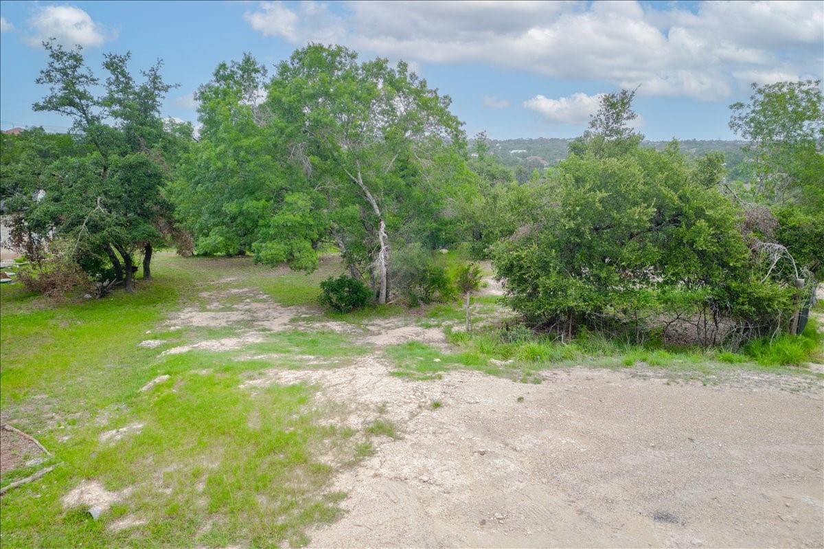 17102 Oak Cliff Cir Property Photo 18