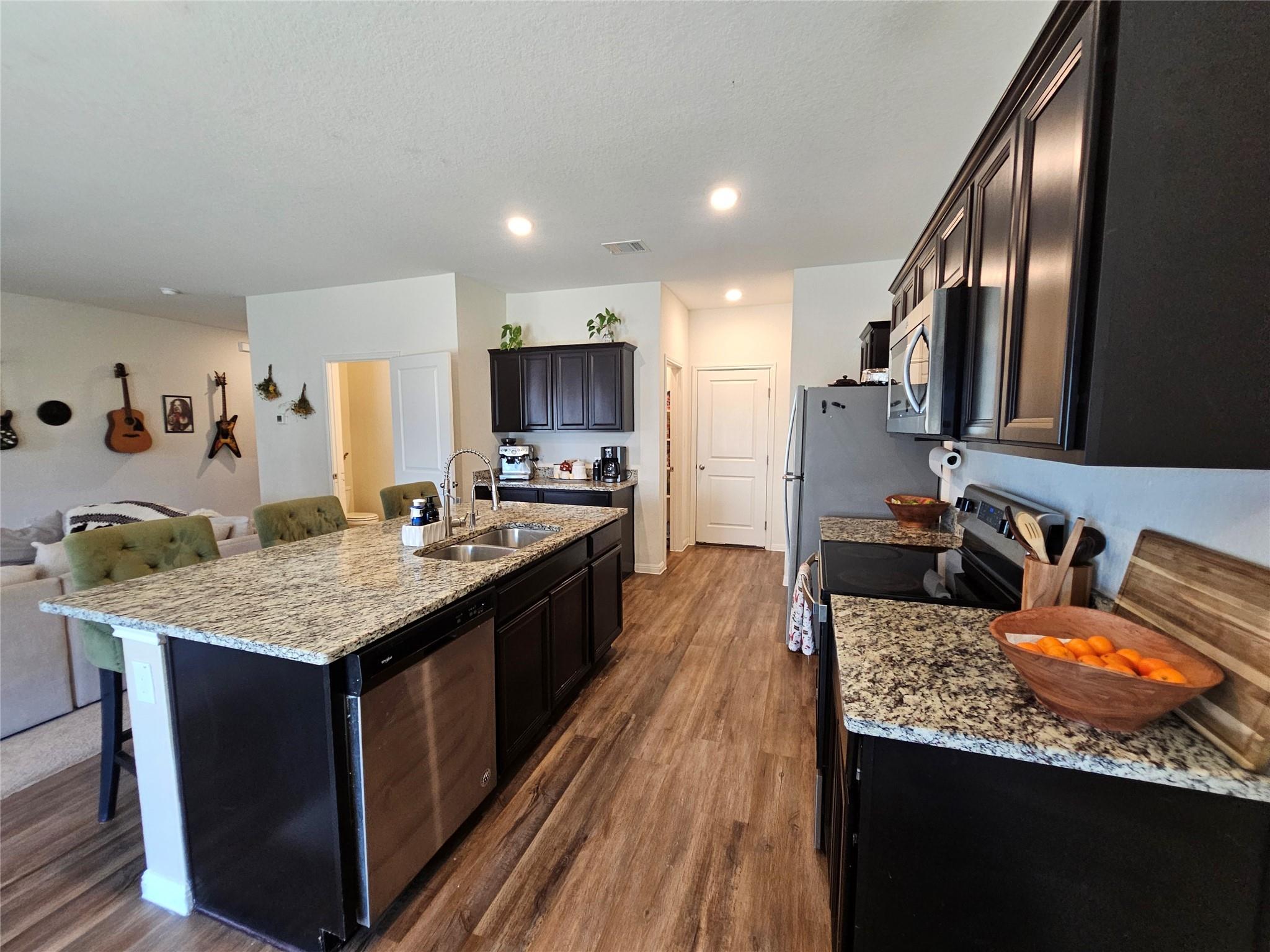 113 Athena Way #83-a Property Photo 8