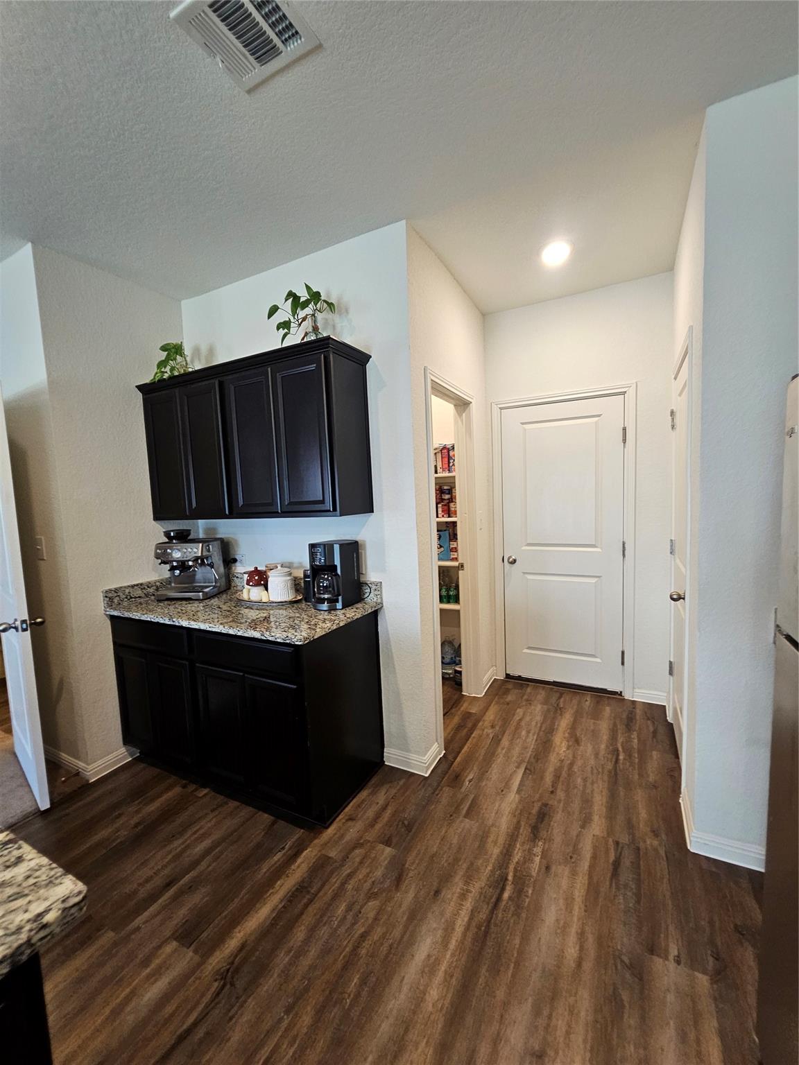 113 Athena Way #83-a Property Photo 10
