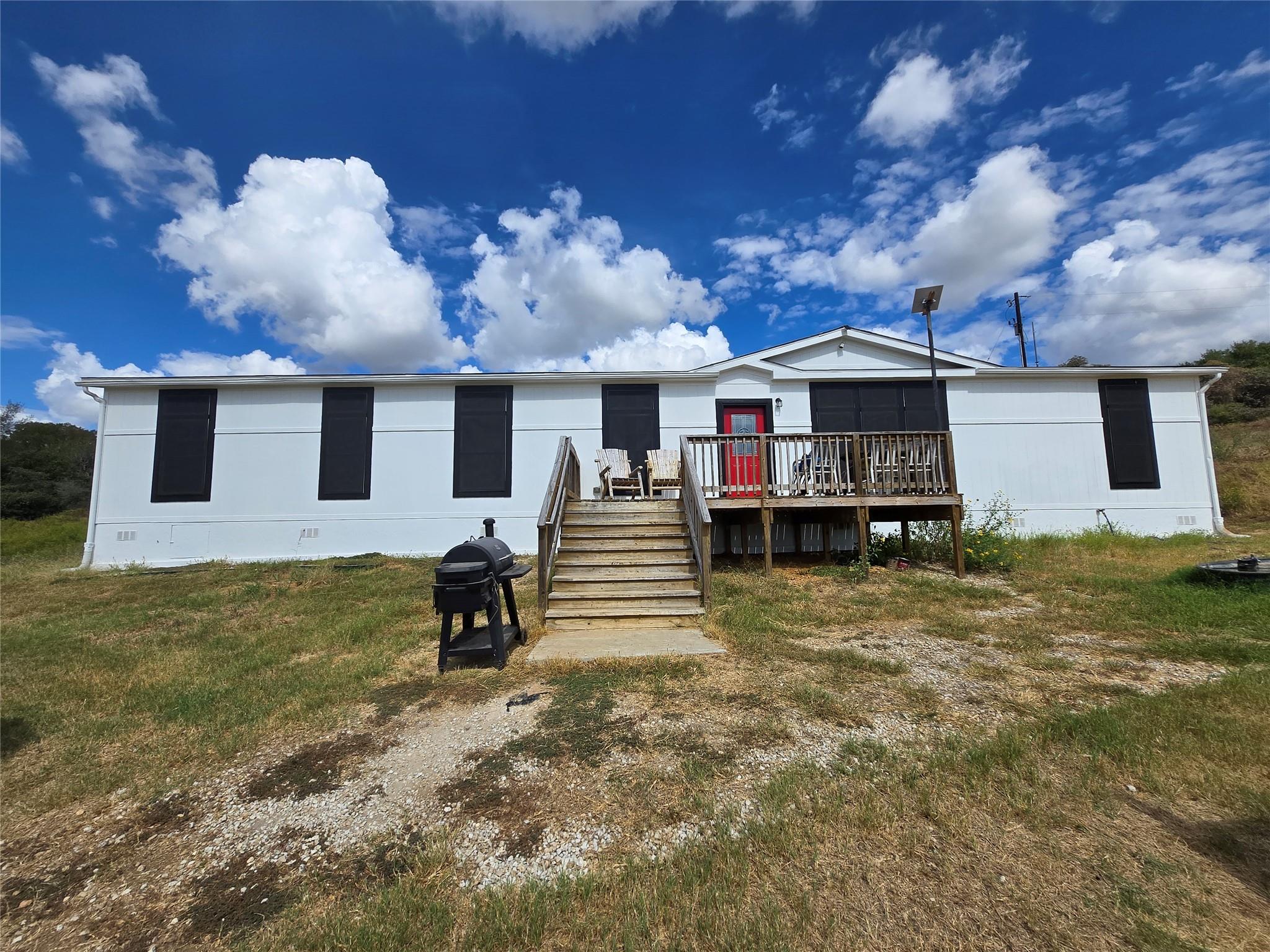6921 Fm 1624 None Property Photo 1
