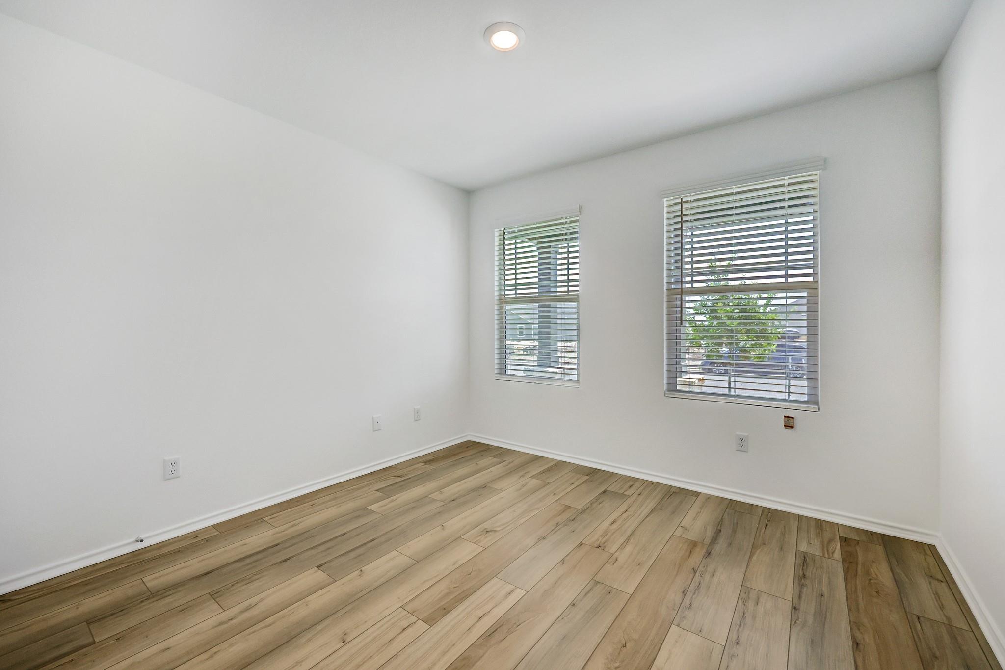 171 Mendoza None Property Photo 8