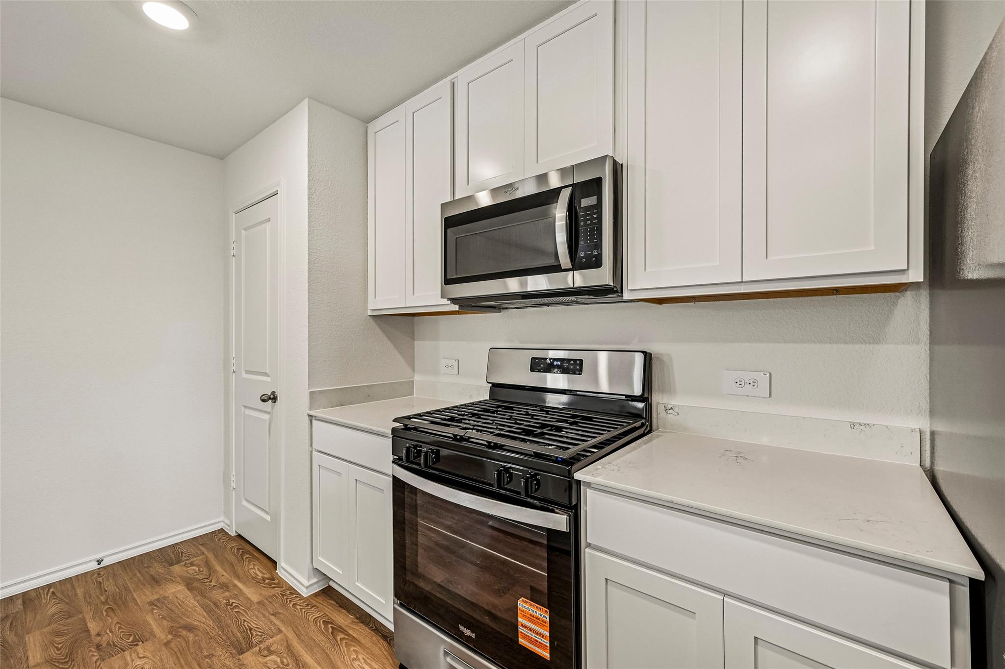 171 Bardwell Way Property Photo 14