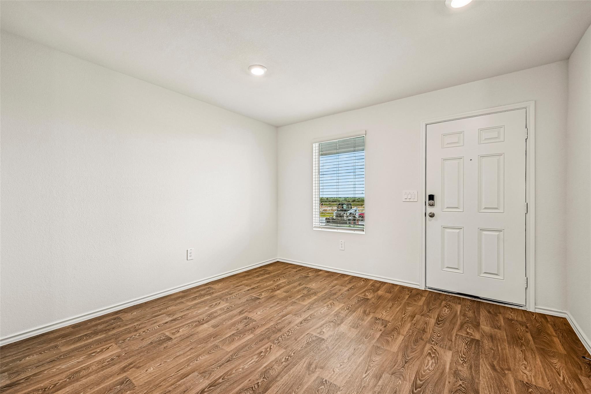 171 Bardwell Way Property Photo 17