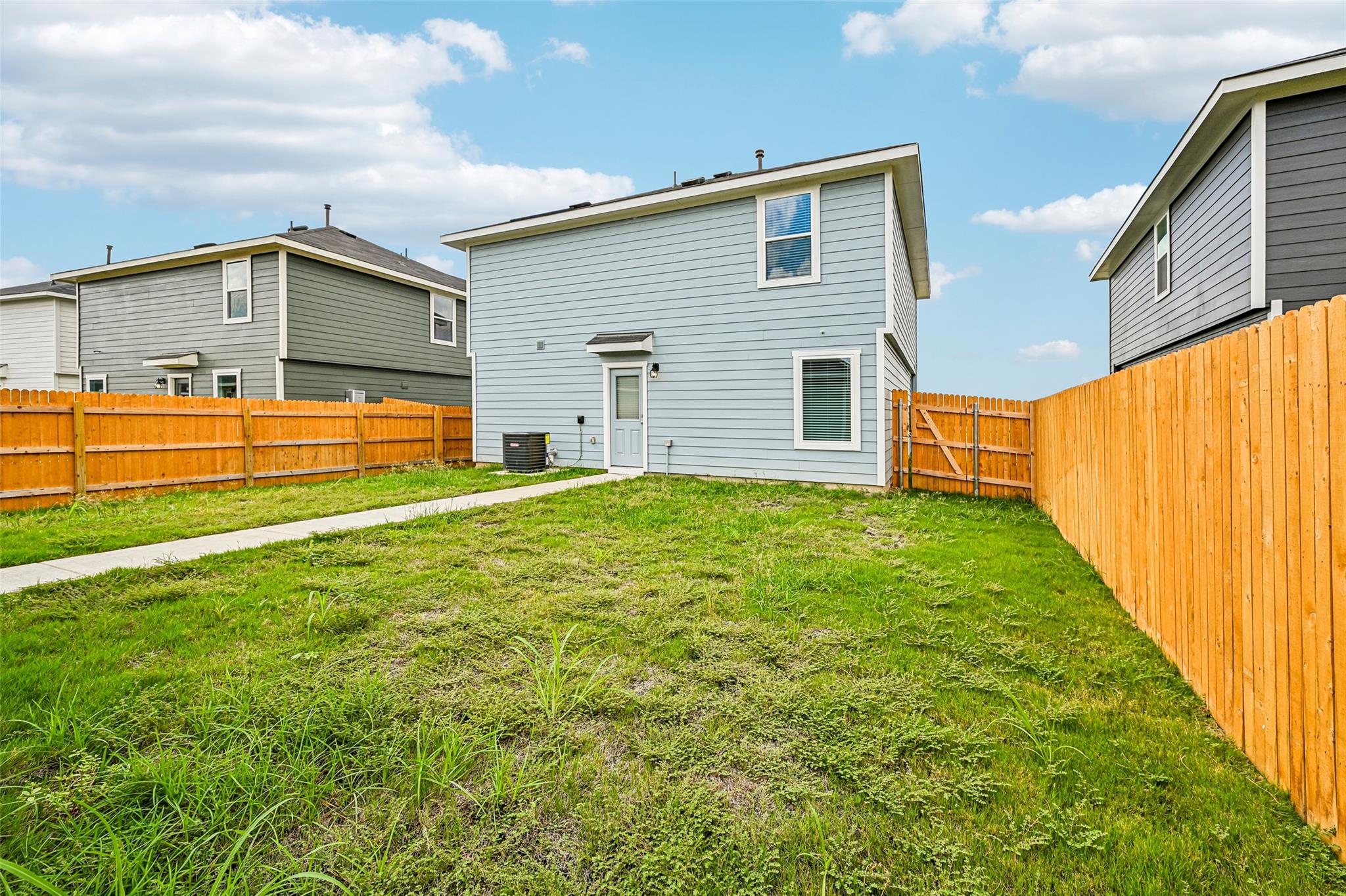 171 Bardwell Way Property Photo 33