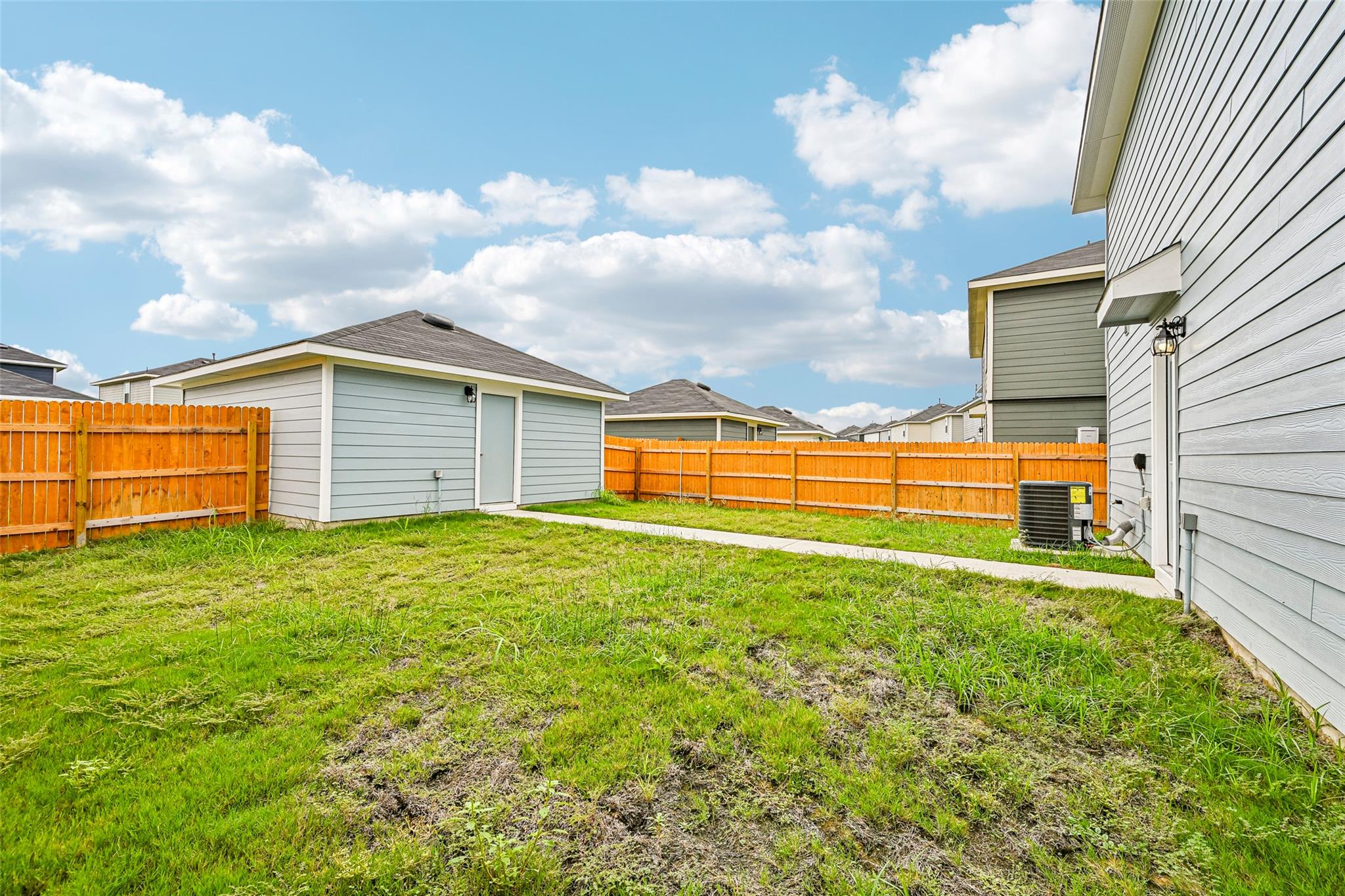 171 Bardwell Way Property Photo 34